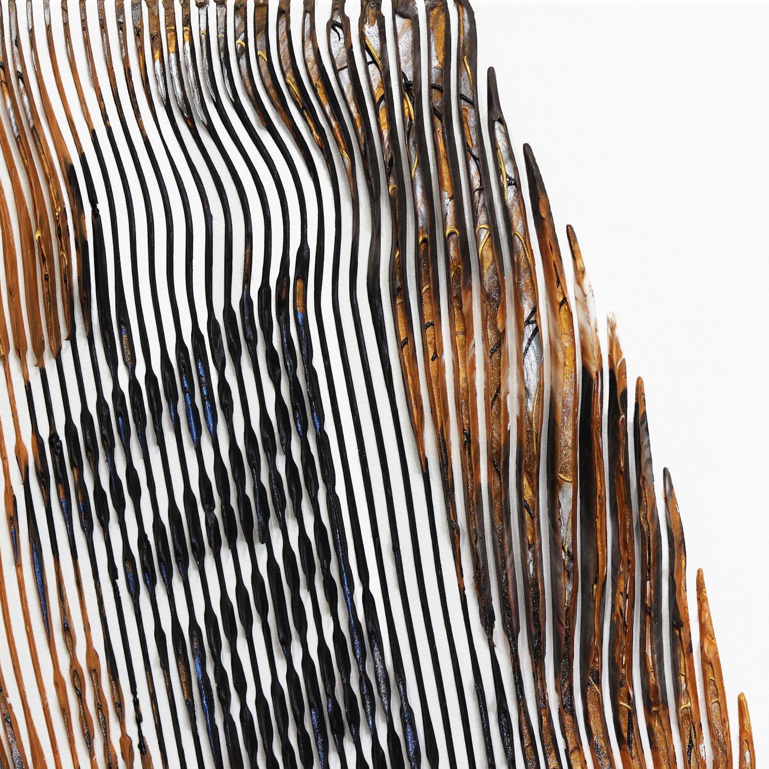 Virginie Schroeder es una artista innovadora afincada en Quebec, Canadá. Pone en juego líneas, círculos y otras formas geométricas para crear obras con temas que no son inmediatamente visibles. La interacción verbal y psicológica con el público