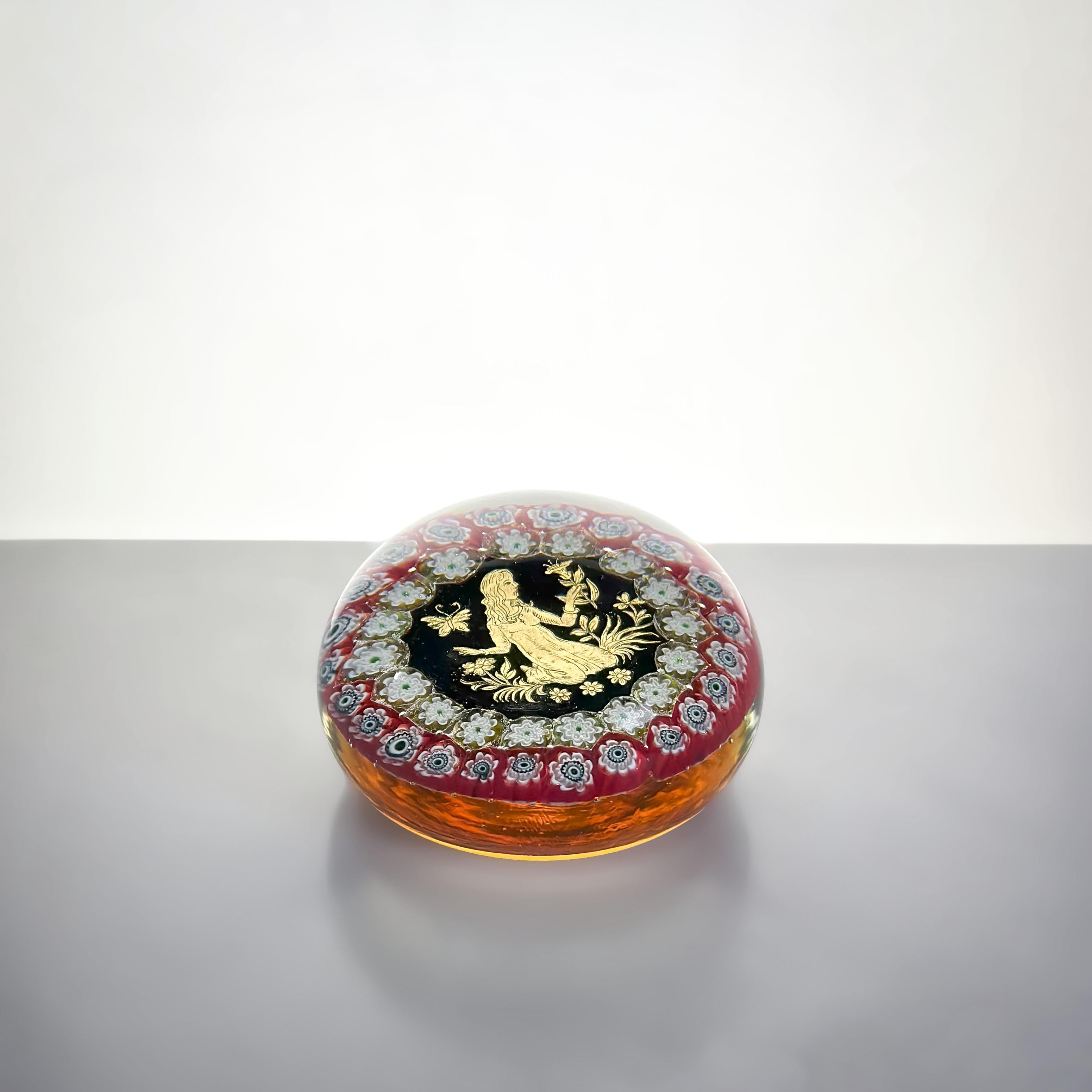 Doré Presse-papiers Astrologique Virgo en verre de Murano de Ferro et Lazzarini 1980, Italie en vente