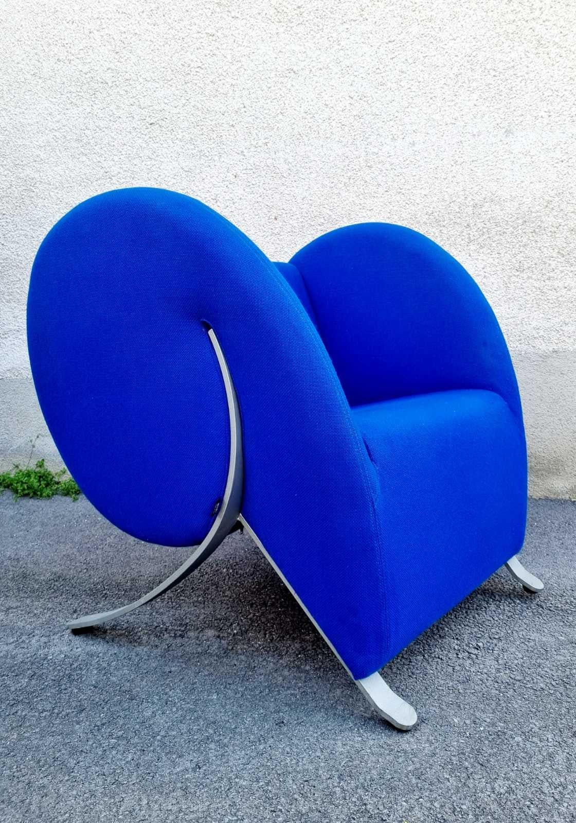 Virgola Armchair Designed by Yaakov Kaufman for Arflex, Italy 90s In Excellent Condition For Sale In Lucija, SI