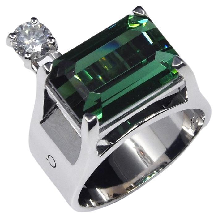 Virgule Ring with 8.75 Tourmaline, 0.36 Carat Diamond on 9.65 G 18k White Gold For Sale