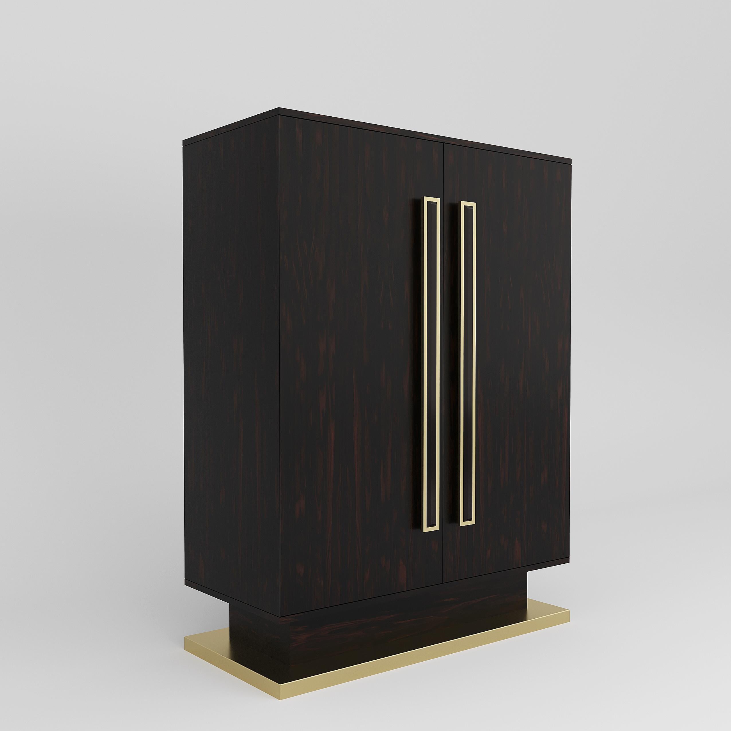 VIRIATO Cabinet Glossy Brown with Antique Brass Details and Marble Handles For Sale 1
