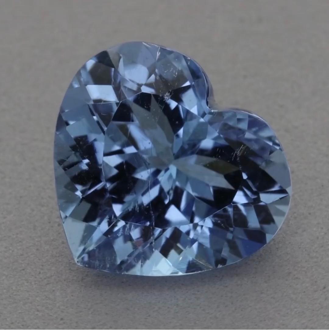 Virtually Unseen 6.42 Carat Mozambique Color-Change Paraíba Tourmaline, Heart Shape

A truly extraordinary and seldom-encountered gemstone, this Mozambique Paraíba tourmaline weighs an impressive 6.42 carats and features a rare heart shape,