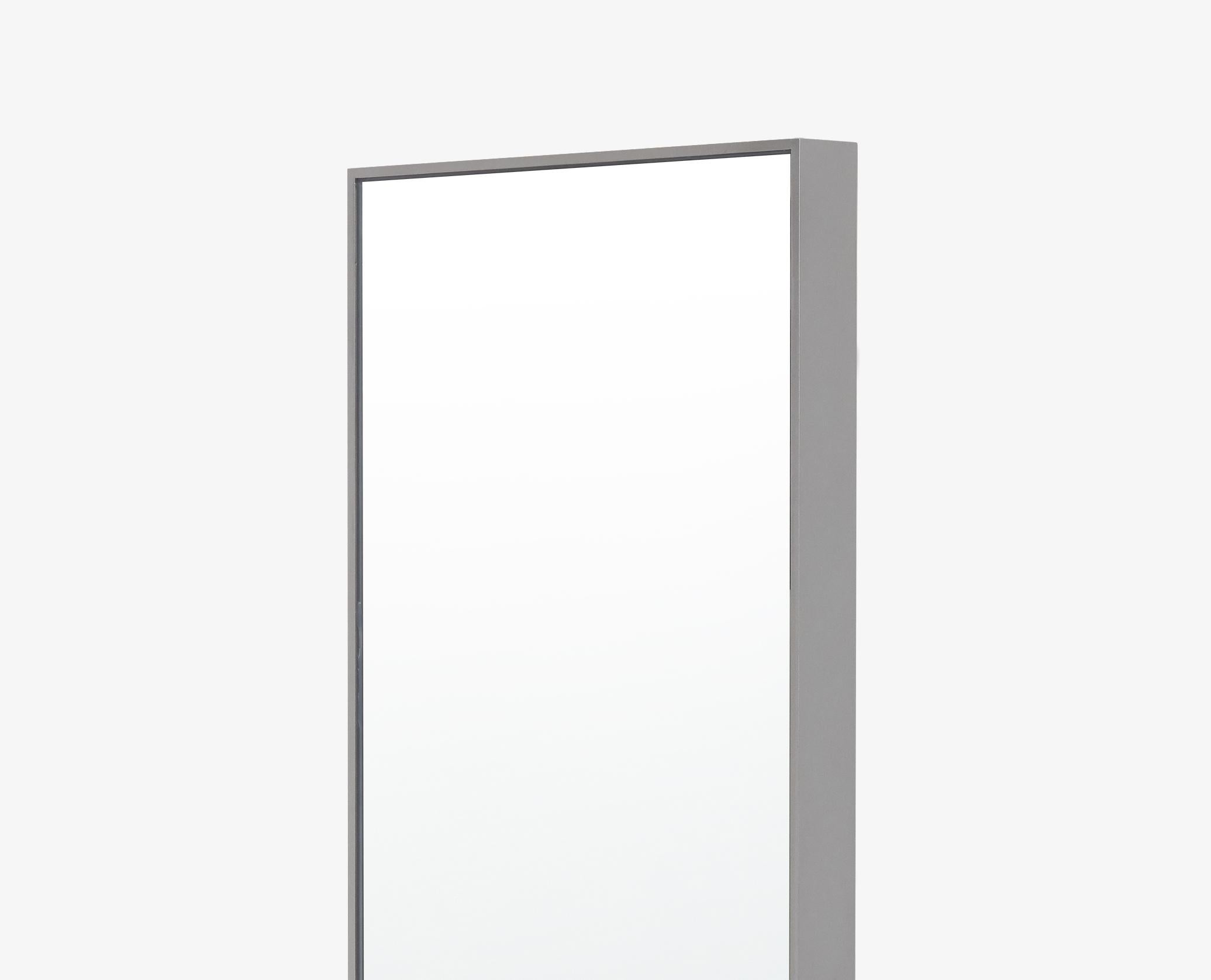 XXI secolo e contemporaneo “Vis-à-Vis” Sculptural Steel Mirror and Seat – Collectible Design by MSubiràs in vendita