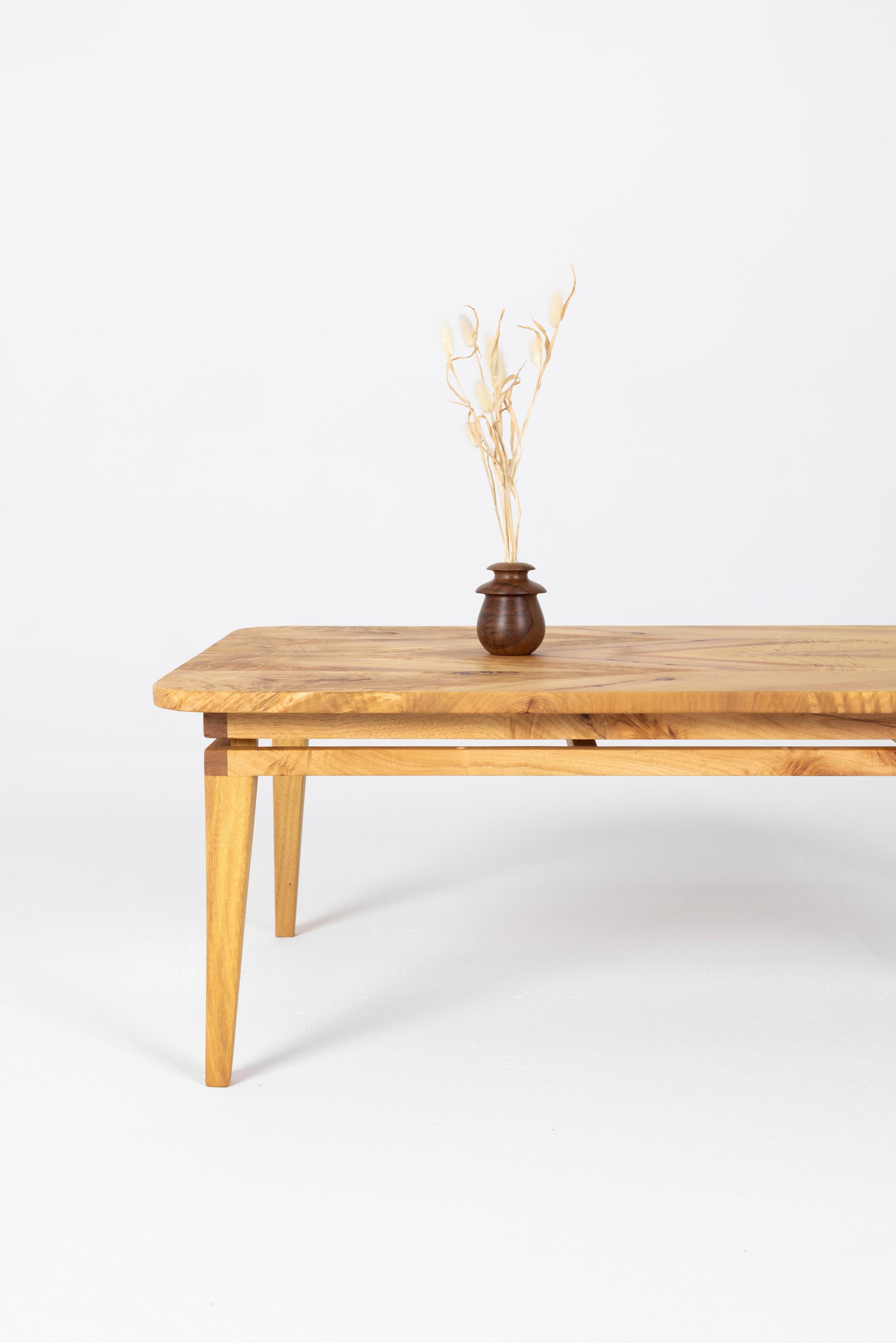 Visaeti Coffee Table made from a fallen camphor tree For Sale 4
