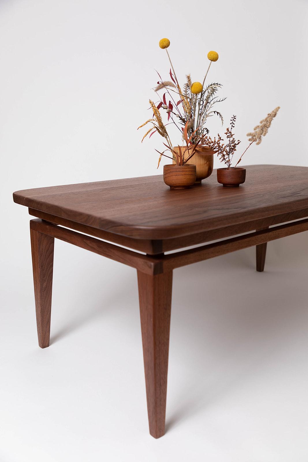 Modern Visaeti Coffee Table Walnut For Sale