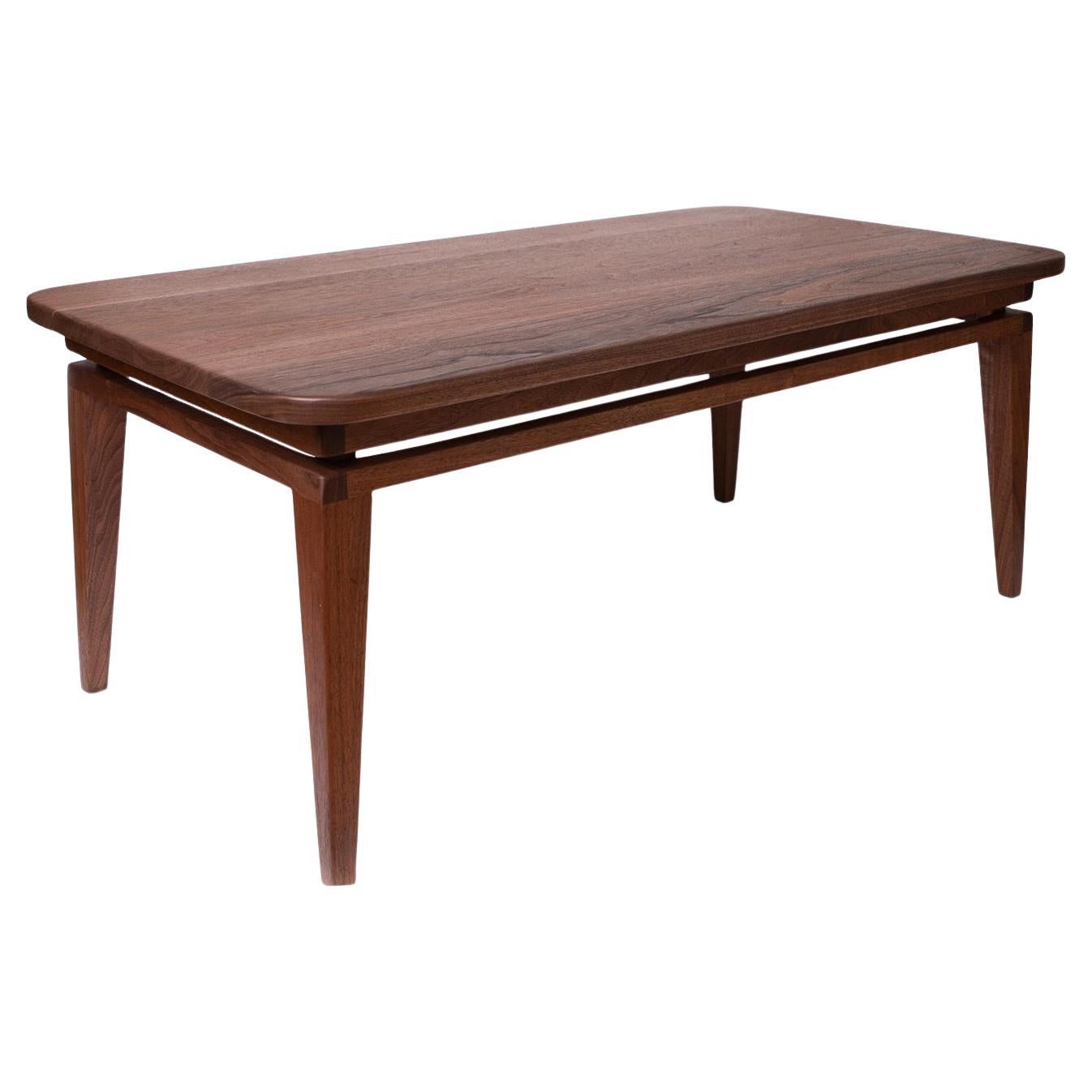 Visaeti Coffee Table Walnut