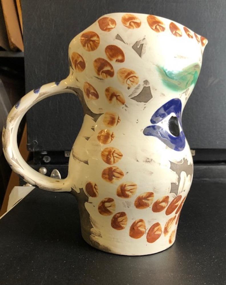 Francese Brocca in ceramica di Picasso Madoura Visage aux Points (A.R. 610) in vendita