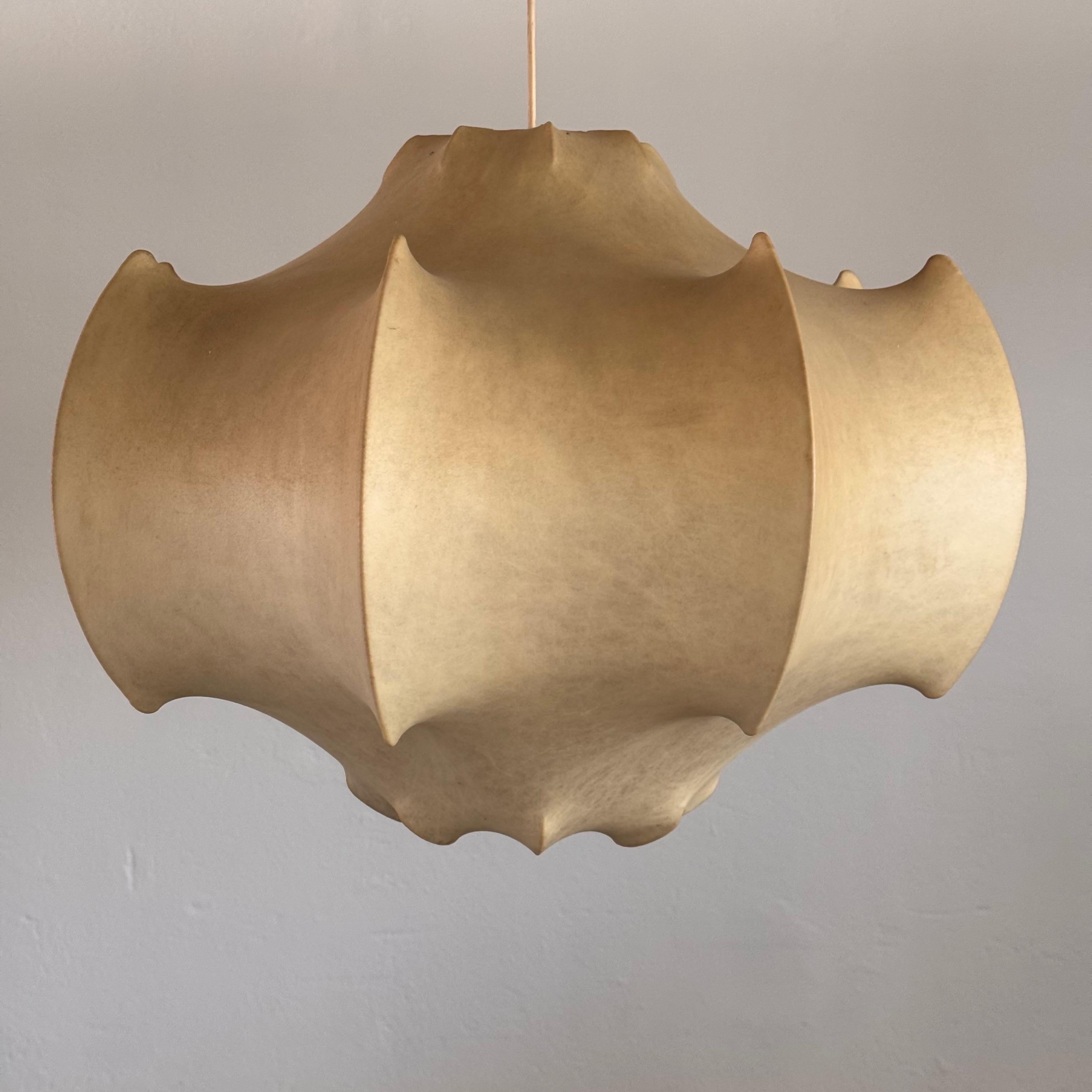 Mid-Century Modern Plafonnier Viscontea d'Achille et Pier Giacomo Castiglioni pour Flos, années 1960