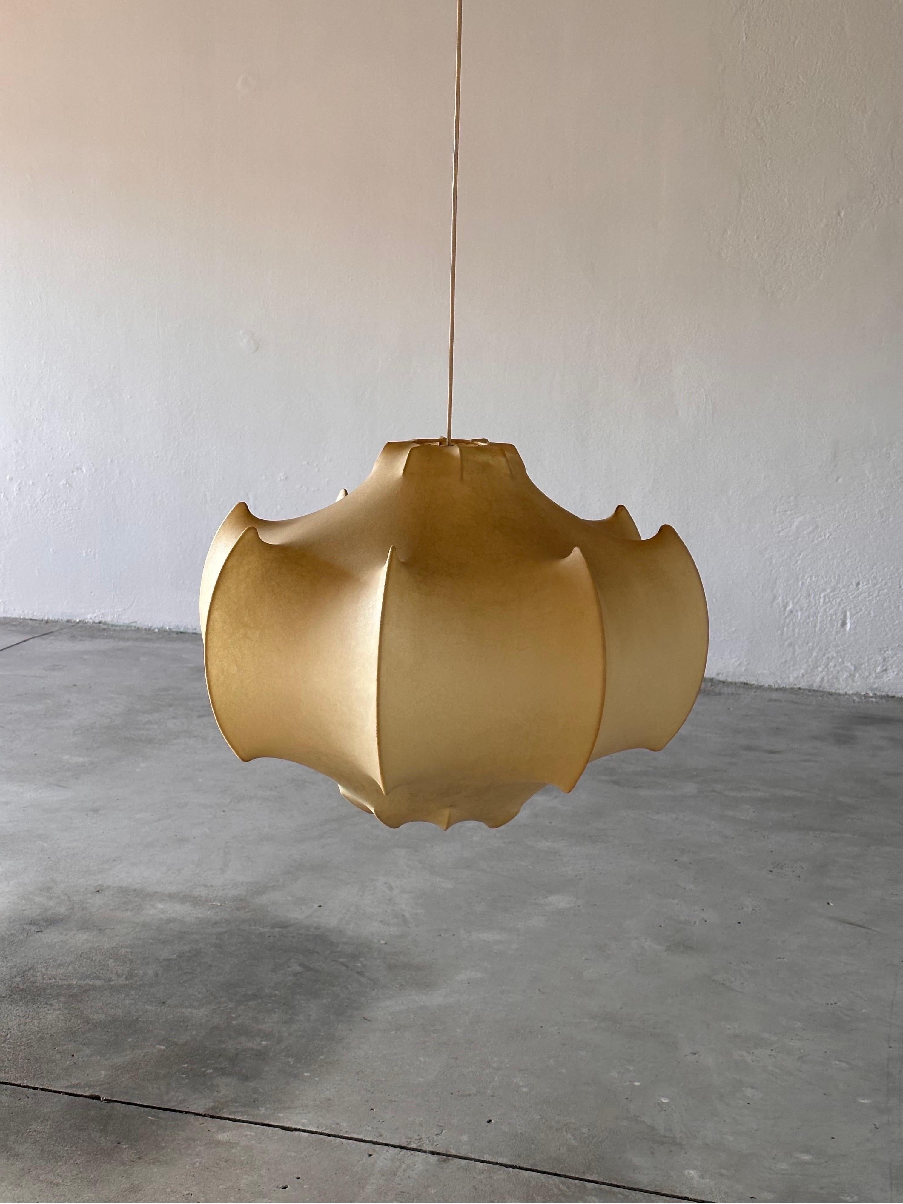 'Viscontea' Ceiling Lamp by Achille and Pier Giacomo Castiglioni for Flos, 1960s In Good Condition In Brescia , Brescia