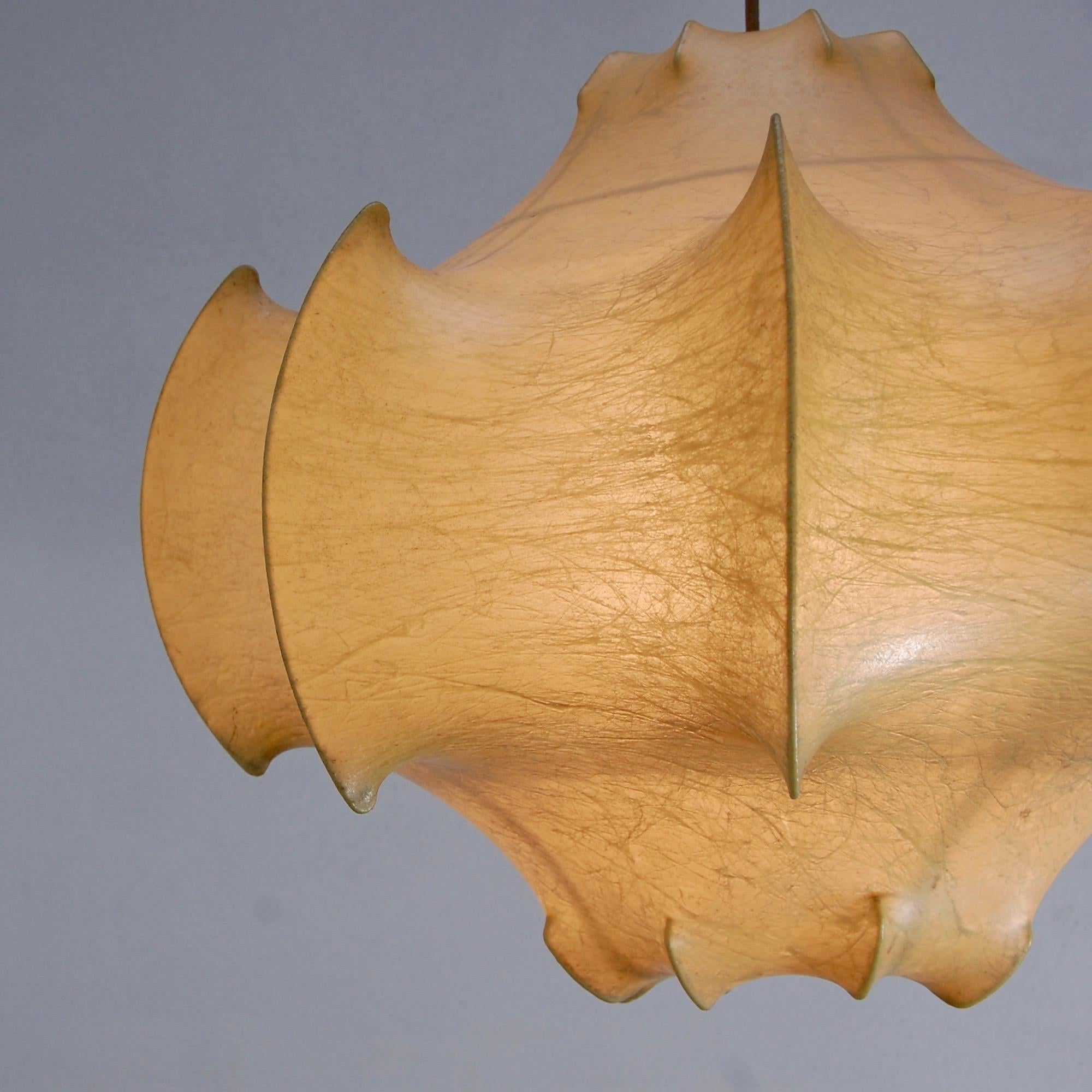 Viscontea Cocoon Pendant by Achille and Pier Giacomo Castiglioni for Flos, 1960s 1