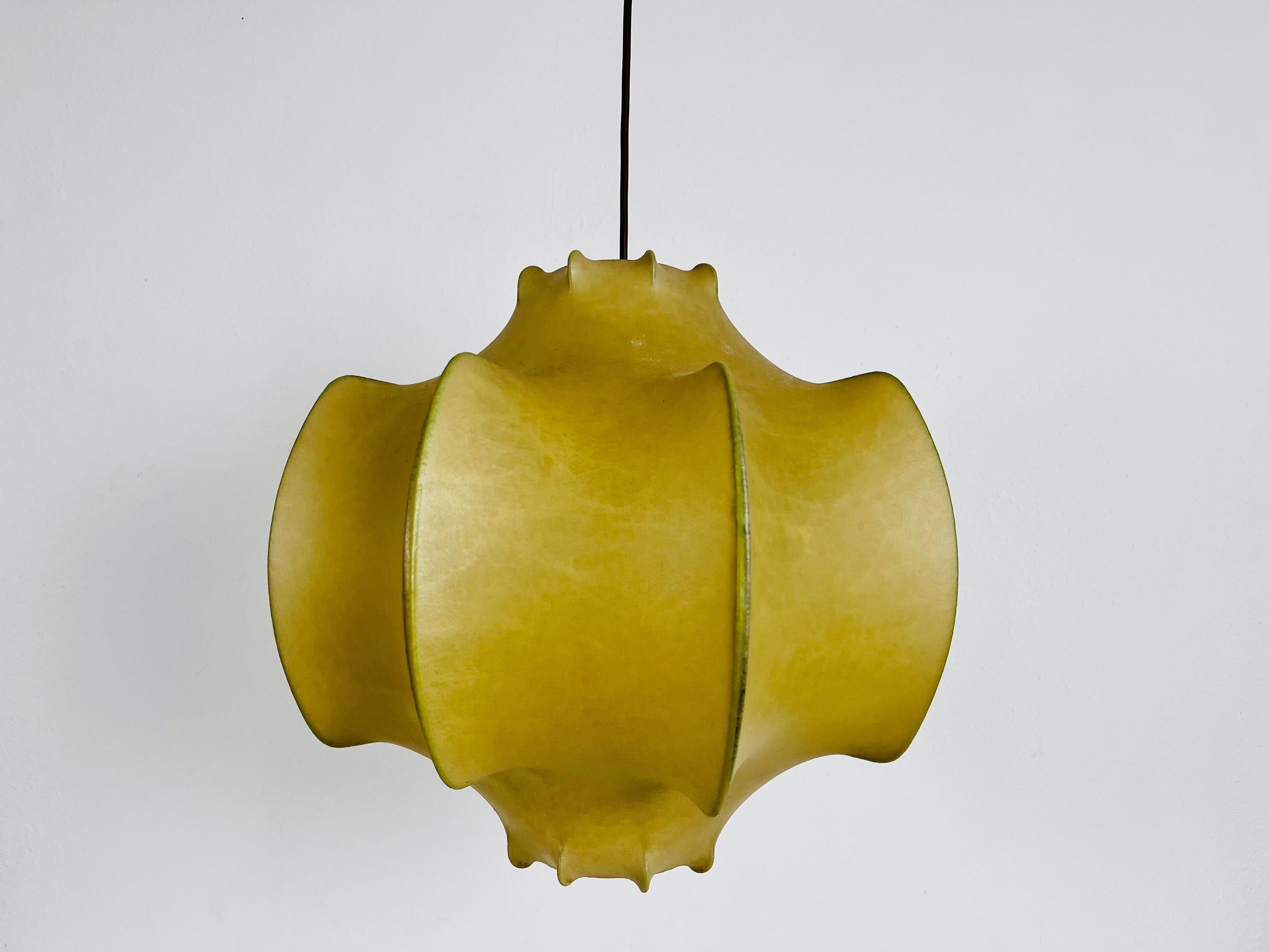 Viscontea Cocoon Pendant Light by Achille and Pier Giacomo Castiglioni for Flos 9