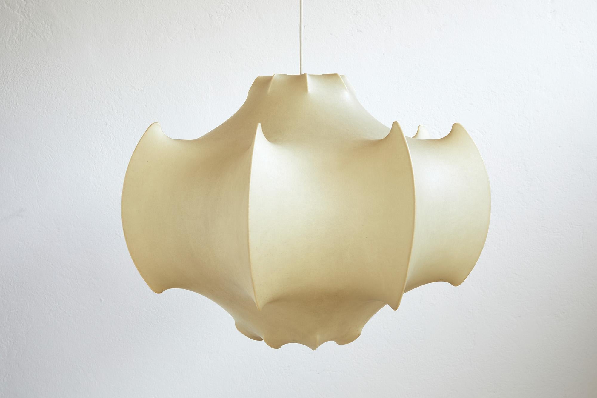 Resin Viscontea pendant lamp by Achille and Piergiacomo Castiglioni, Flos 1960