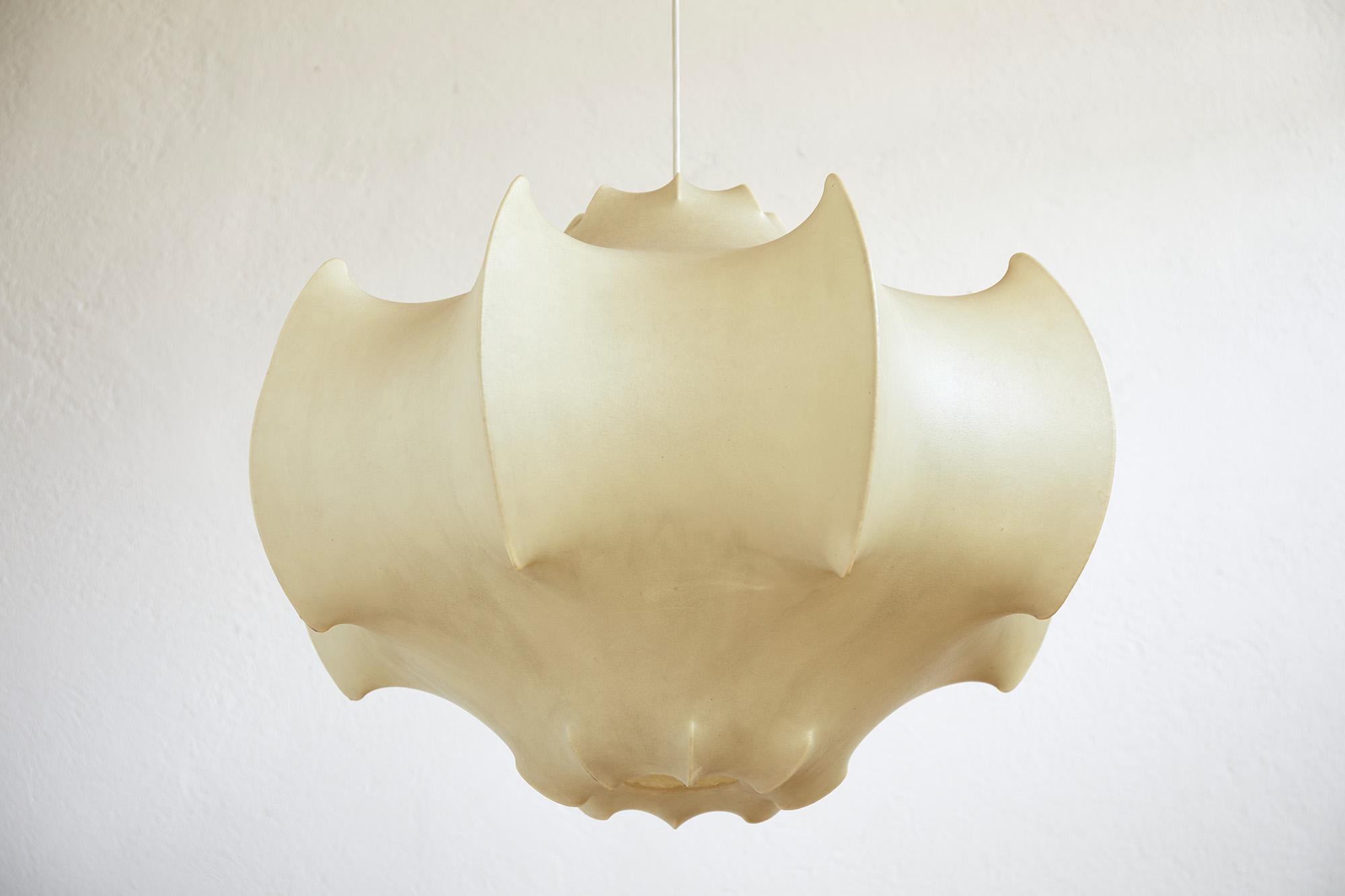 Viscontea pendant lamp by Achille and Piergiacomo Castiglioni, Flos 1960 3