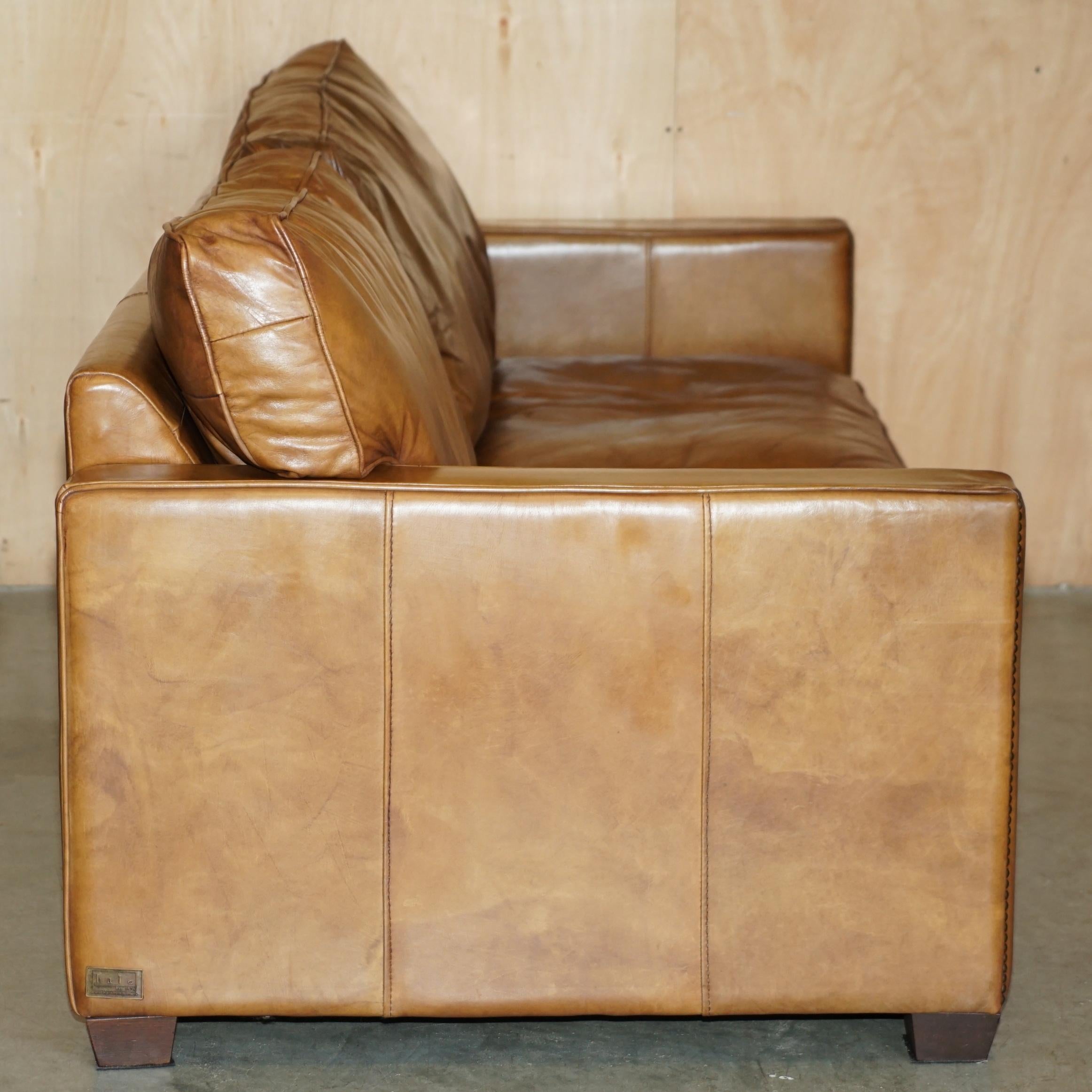 VISCOUNT WILLIAM HALO TIMOTHY OULTON DESIGN/ONE DIVANO A TRE POSTI IN PELLE MARRONE in vendita 3