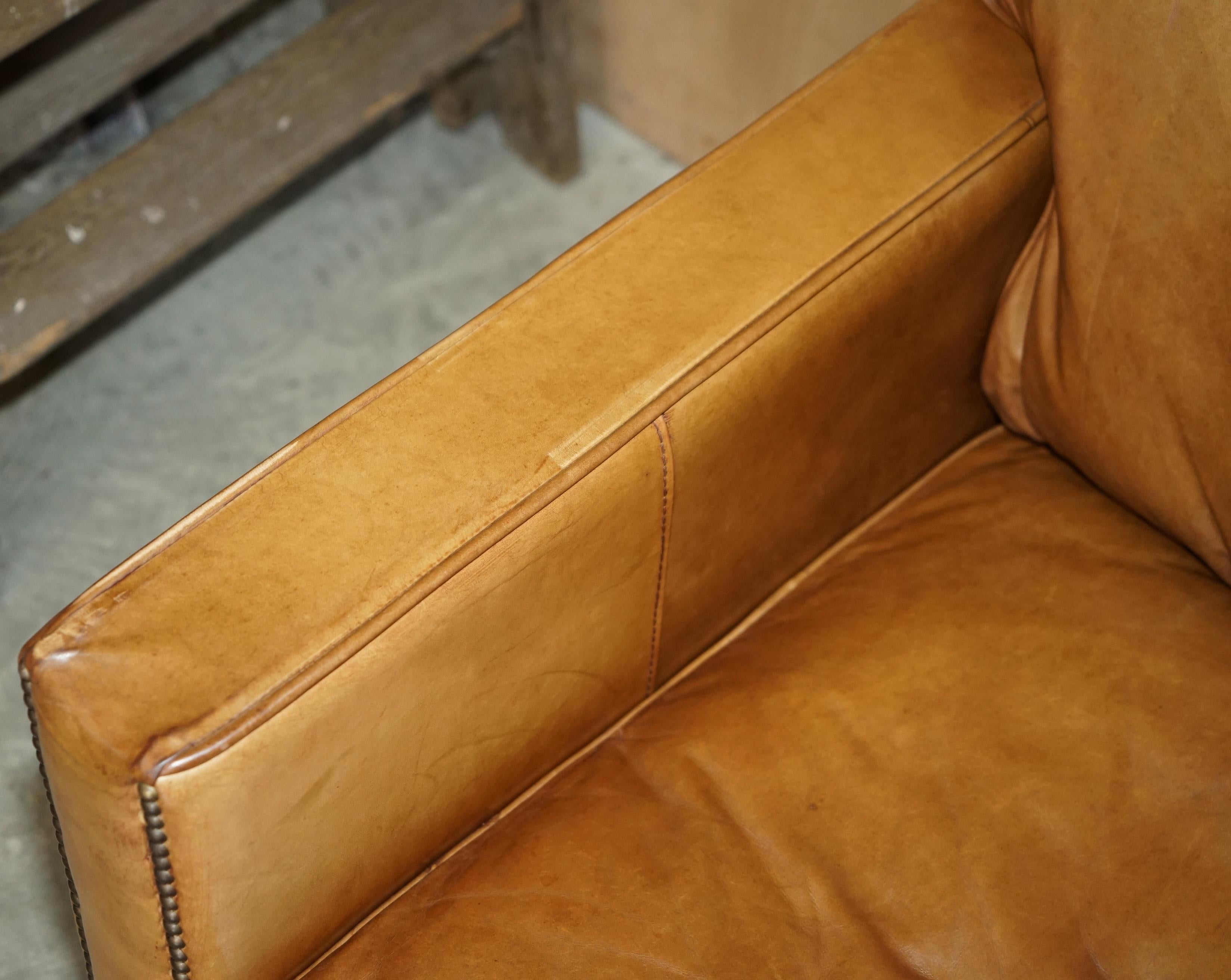 Pelle VISCOUNT WILLIAM HALO TIMOTHY OULTON DESIGN/ONE DIVANO A TRE POSTI IN PELLE MARRONE in vendita