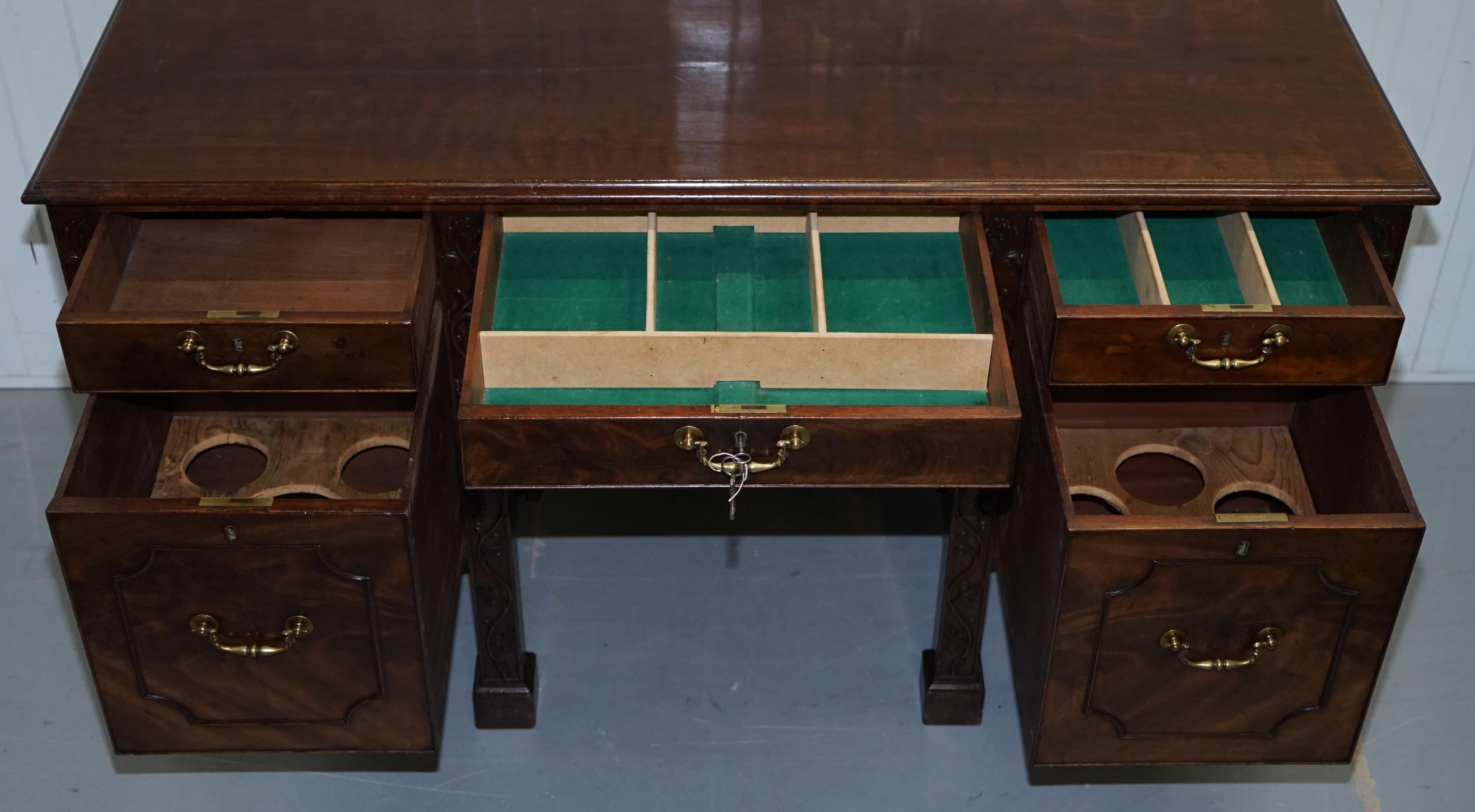 Viscountess Boyd's Ince Castle Rare George III Hardwood Sideboard Chippendale For Sale 10