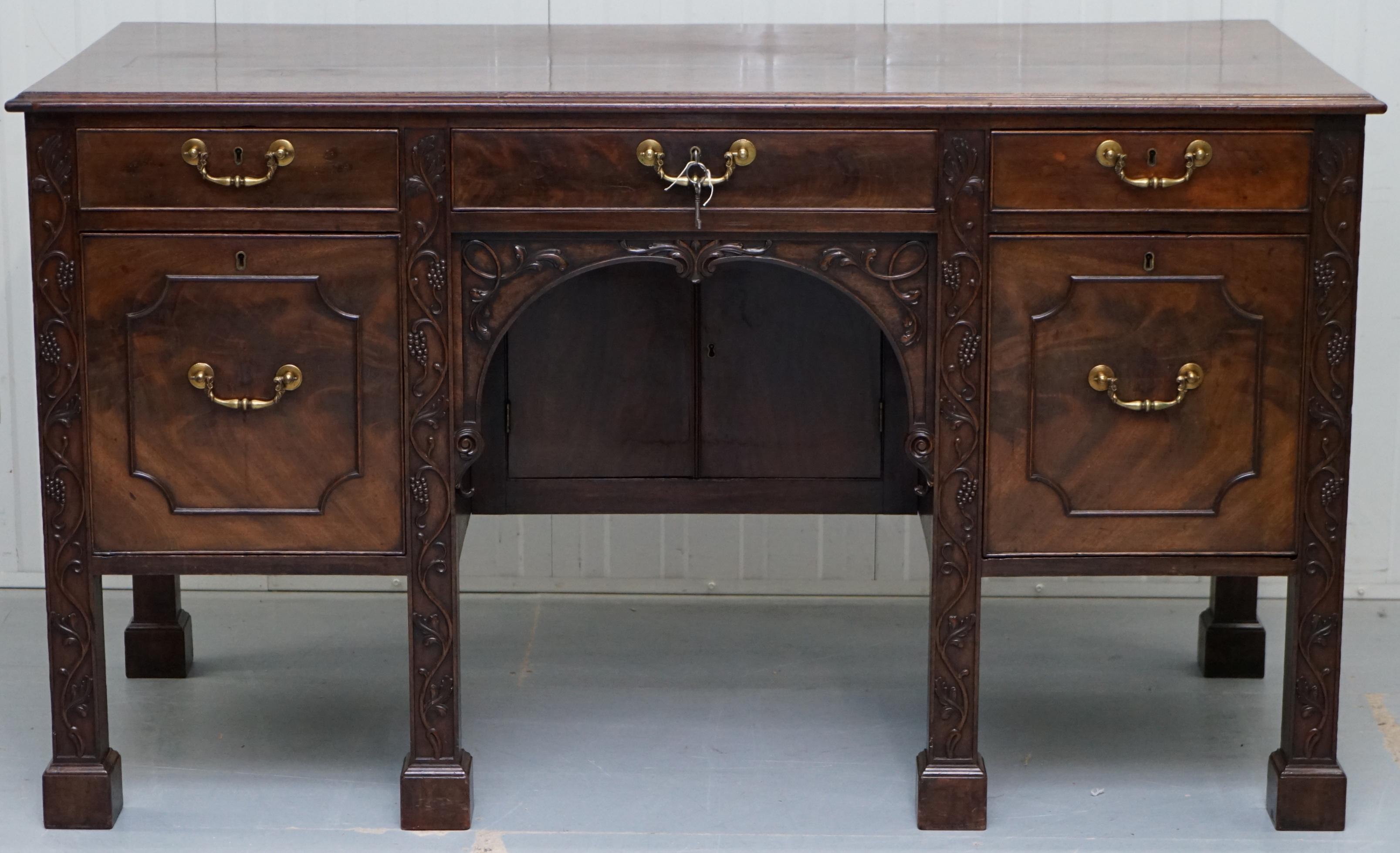 English Viscountess Boyd's Ince Castle Rare George III Hardwood Sideboard Chippendale For Sale