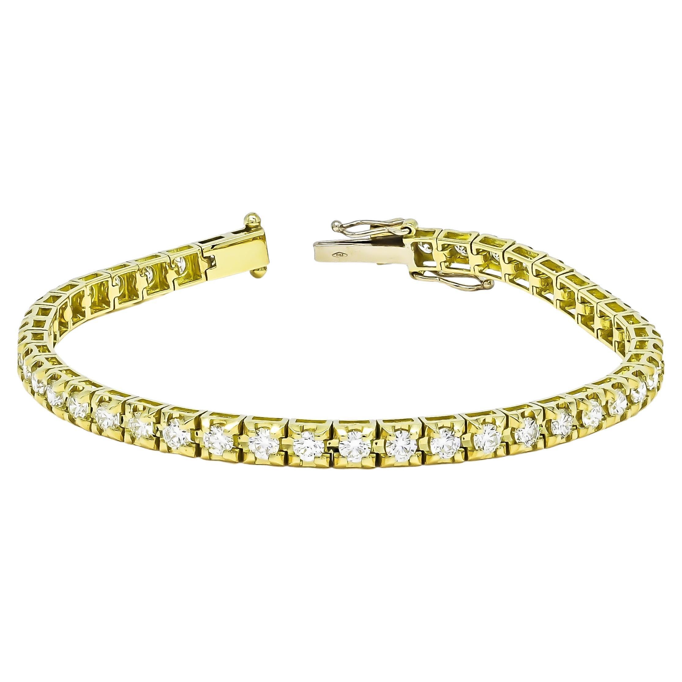 Bracelet tennis à quatre griffes en or jaune 18 carats avec diamants naturels de 4,00 carats en vente