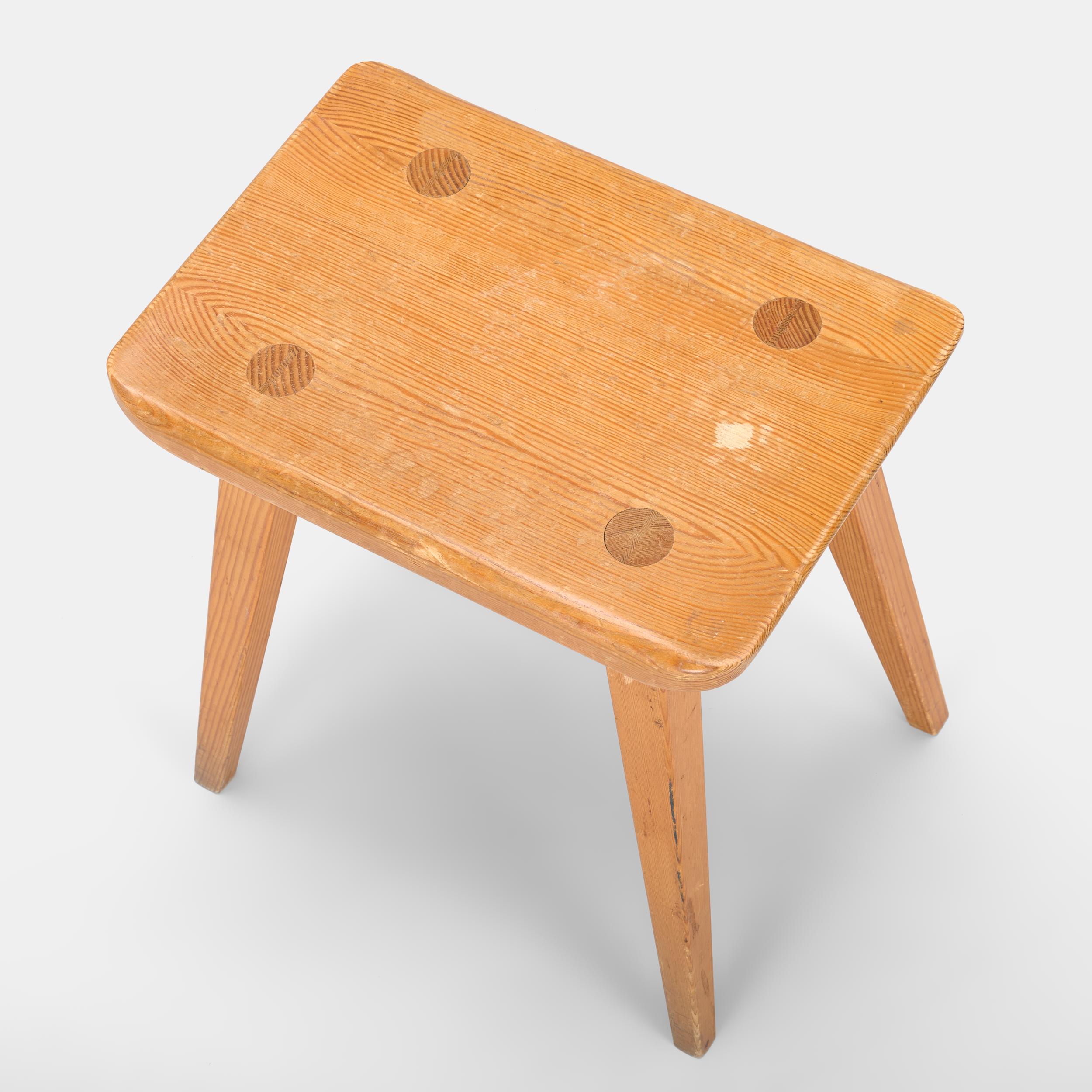Tabouret Visingso de Carl Malmsten pour Karl Andersson's, Suède, années 1960 État moyen - En vente à Skokie, IL