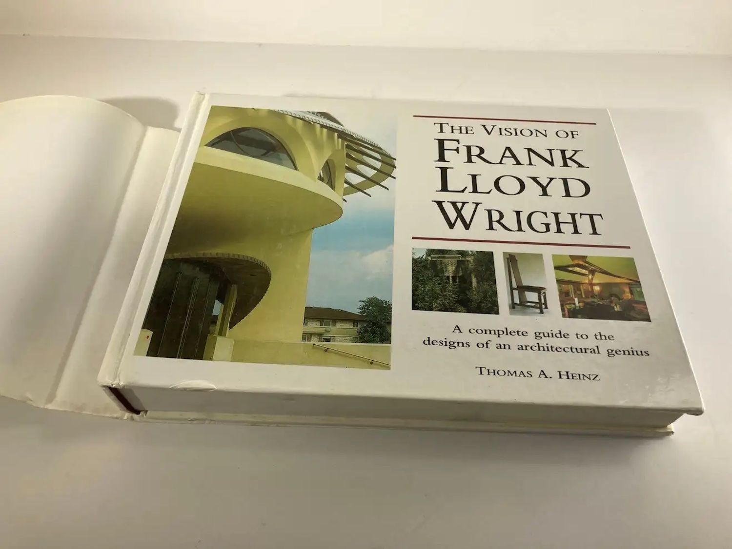 Vision de Frank Lloyd Wright par Thomas a. Livre à couverture rigide Heinz, 1ère édition Bon état - En vente à North Hollywood, CA