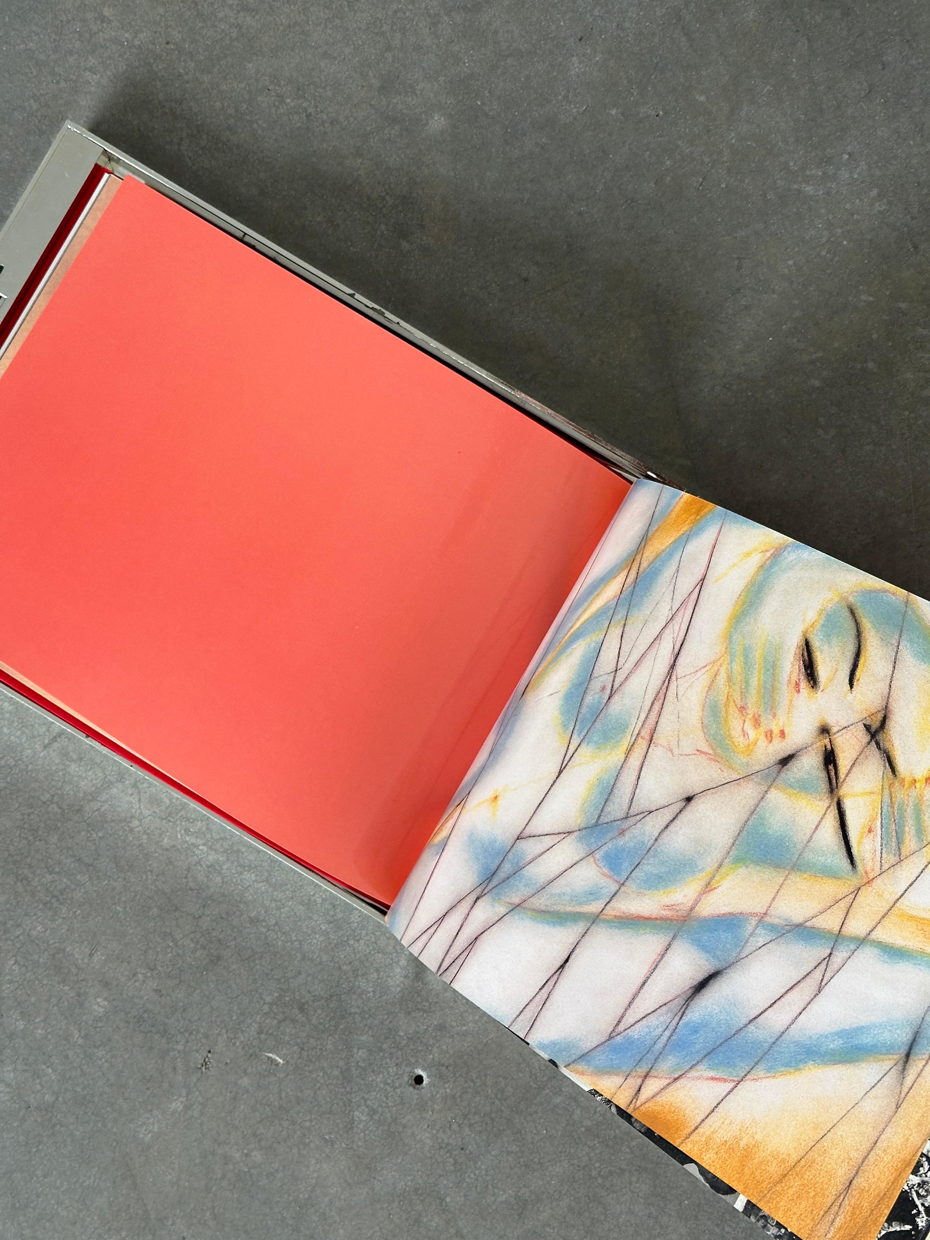 VISIONAIRE 29: Woman (3494/6000) For Sale 3