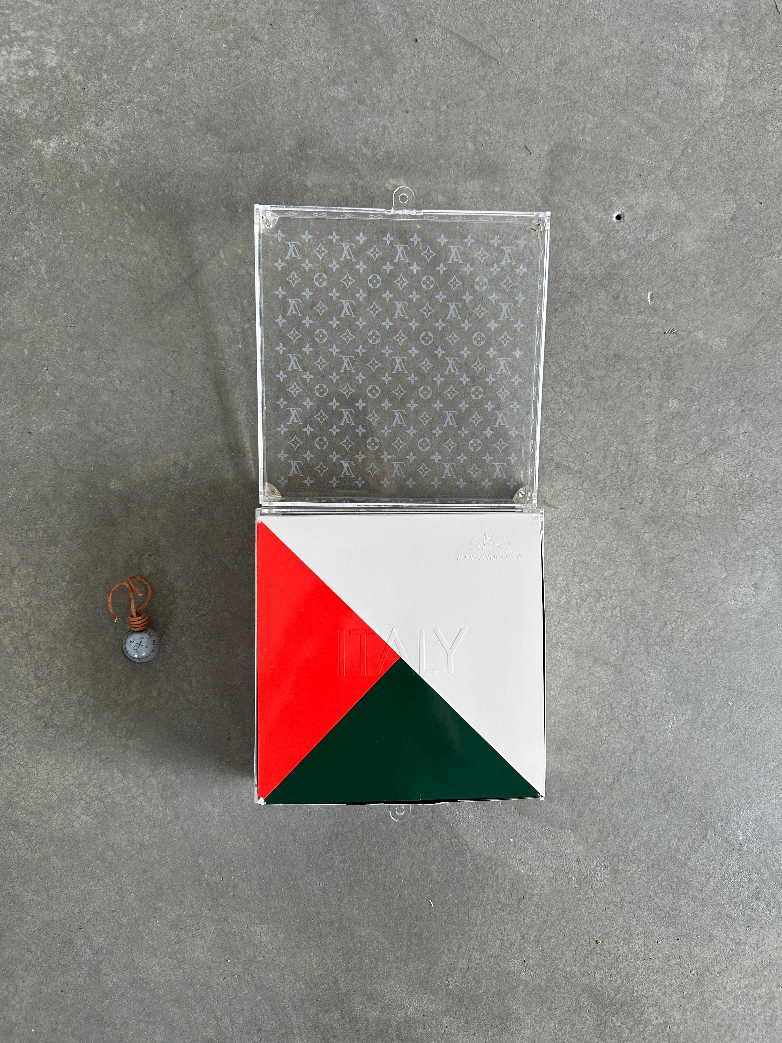 VISIONAIRE 30: Game Louis Vuitton Italy (0929/6000) For Sale 5