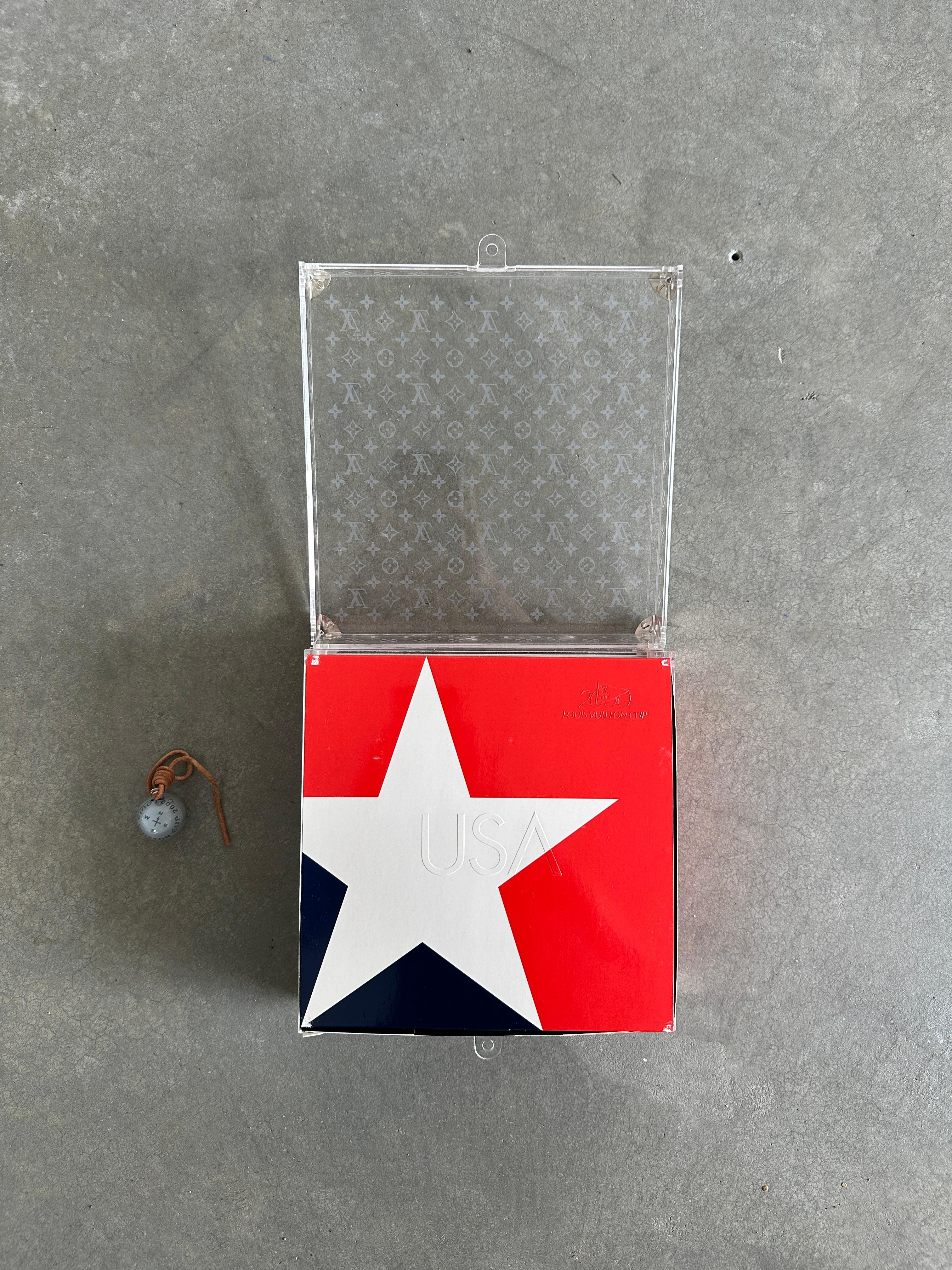 Contemporary VISIONAIRE 30: Game Louis Vuitton USA (2368/6000) For Sale