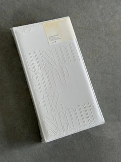 VISIONAIRE 42: Scent (0981/4000) (shrink wrapped)