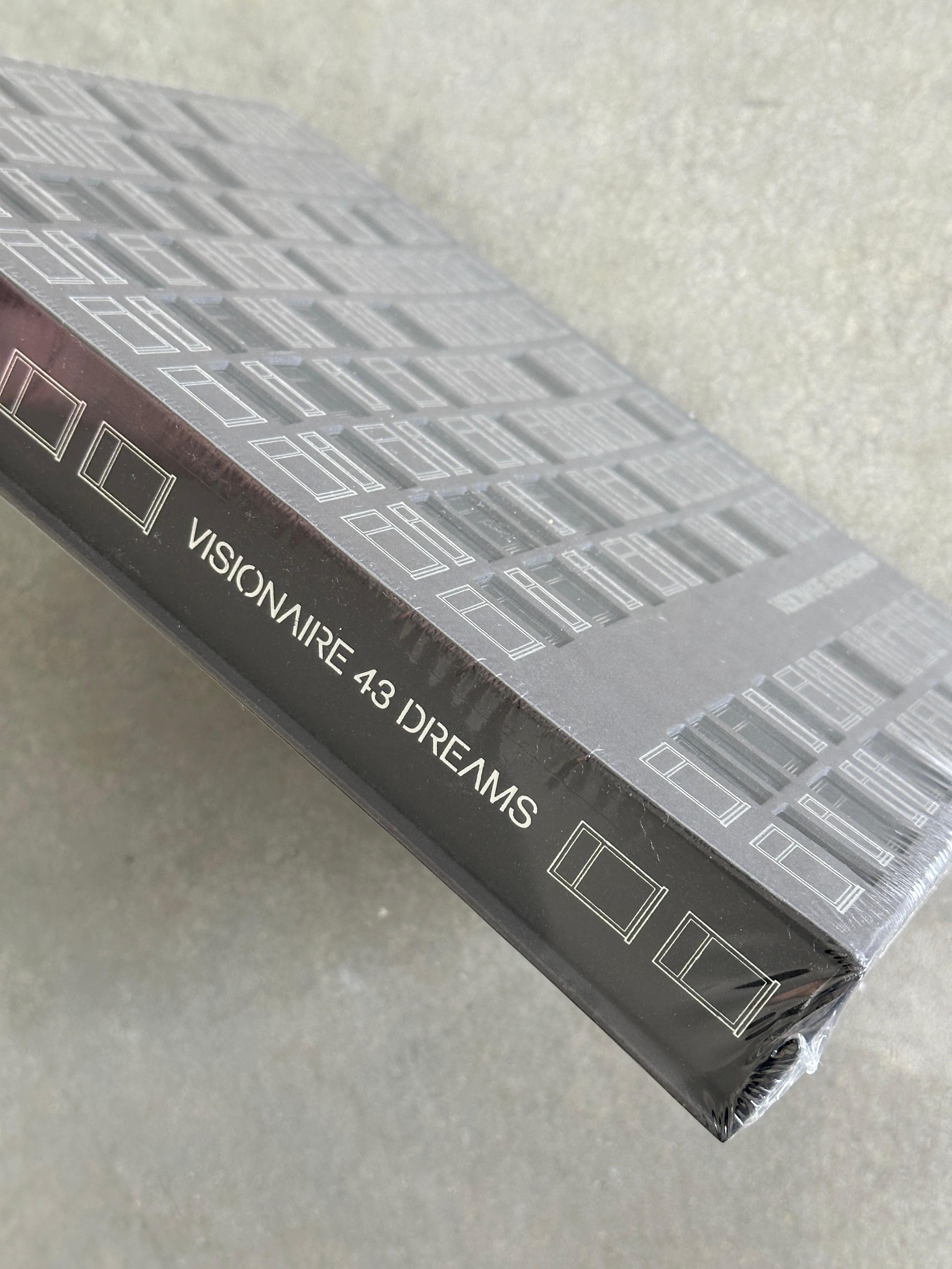 XXIe siècle et contemporain VISIONAIRE 43 : Dreams (1421/1500) (enroulé dans un récipient) en vente