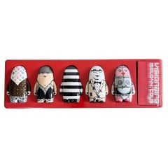 VISIONAIRE 44: Juguetes de kidrobot - rojo (2477/4000)