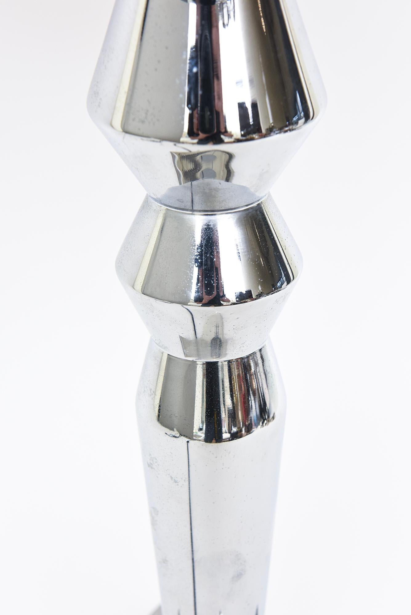 Métal Visionnaire Isottta Chain Link Luxury Table Lamp Italian en vente
