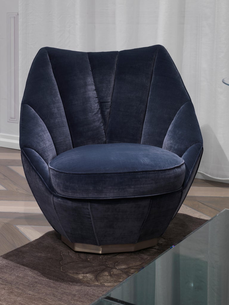 Hand-Crafted Visionnaire Sontag Armchair in Wood and Padded Seat by Samuele Mazza For Sale