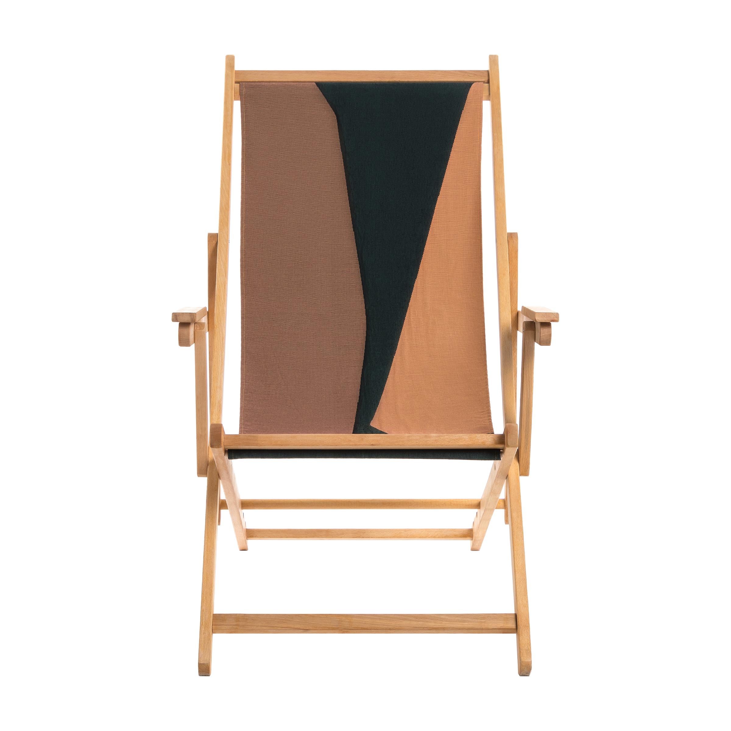 Following the tradition of the Mediterranean summer chair crafted by artisans in Spain in untreated teak wood with our unique cotton tapestry designs make this item both great for outdoor and indoor. Each of these chairs is unique in design,