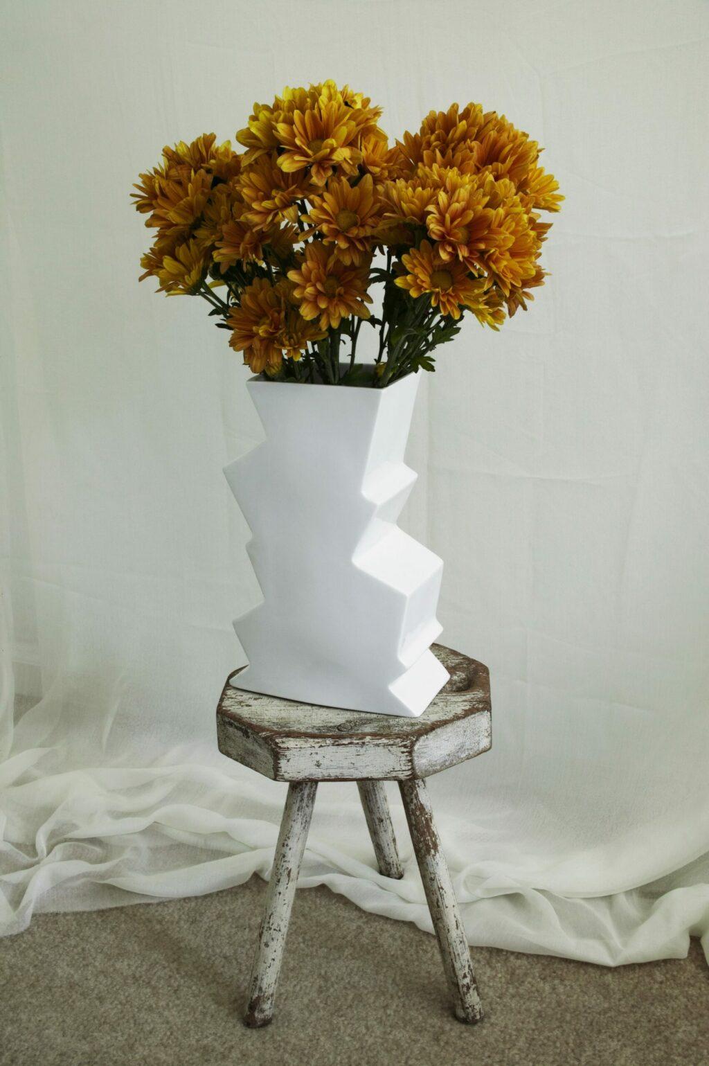 Contemporary Viso Jazz Porcelain Vase 0201 For Sale