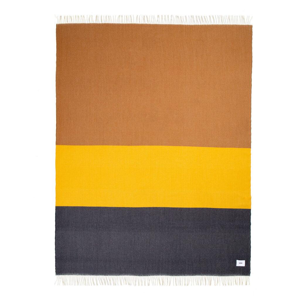 Contemporary Viso Merino Blanket 0101 For Sale