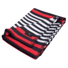 Viso Merino Blanket VMEB0201 in Black, White and Red