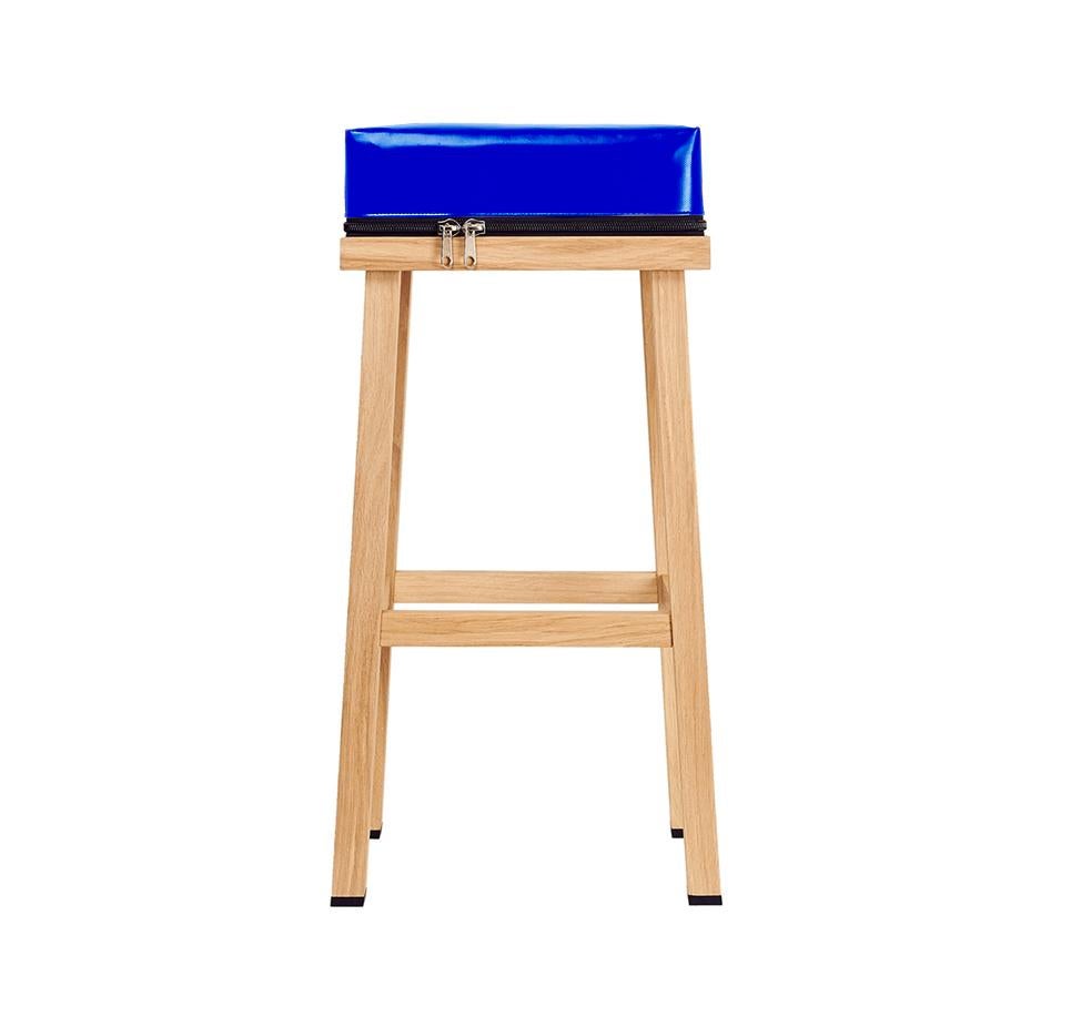 Visser and Meijwaard Truecolors High stool in blue PVC cloth with zipper

Designed by Visser en Meijwaard
Contemporary, Netherlands, 2015
PVC cloth, oakwood, rubber
Measures: H 32 in, W 15 in, D 12 in

Cushion can be detached from the base

Lead