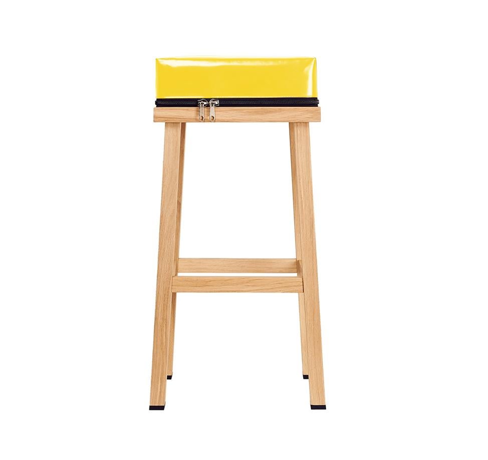 Visser and Meijwaard truecolors high stool in yellow PVC cloth with zipper

Designed by Visser en Meijwaard
Contemporary, Netherlands, 2015
PVC cloth, oakwood, rubber
Measures: H 32 in, W 15 in, D 12 in

Available in blue, black, green, dark