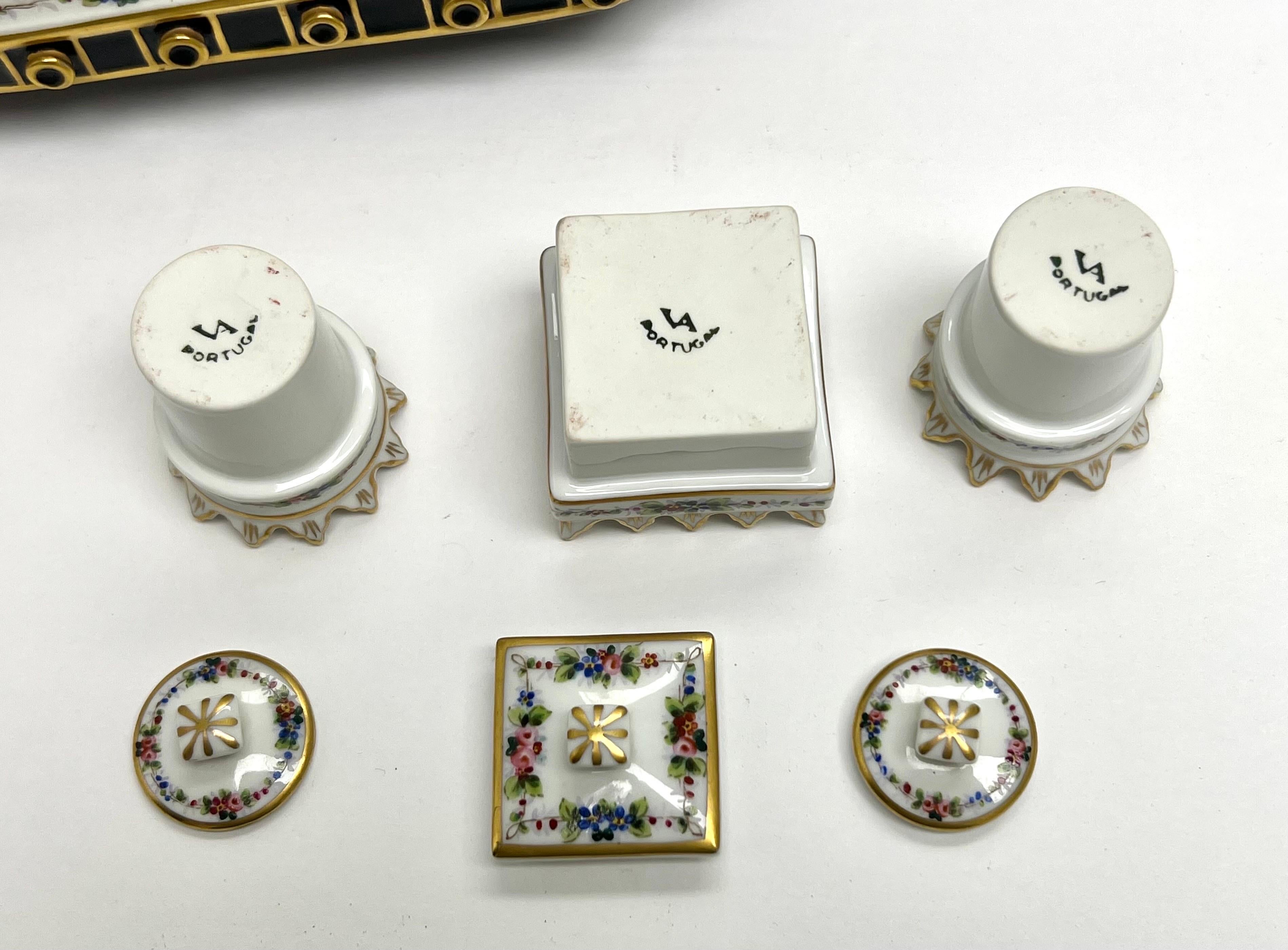 Vista Alegre Porcelain Desk Inkwell For Sale 12