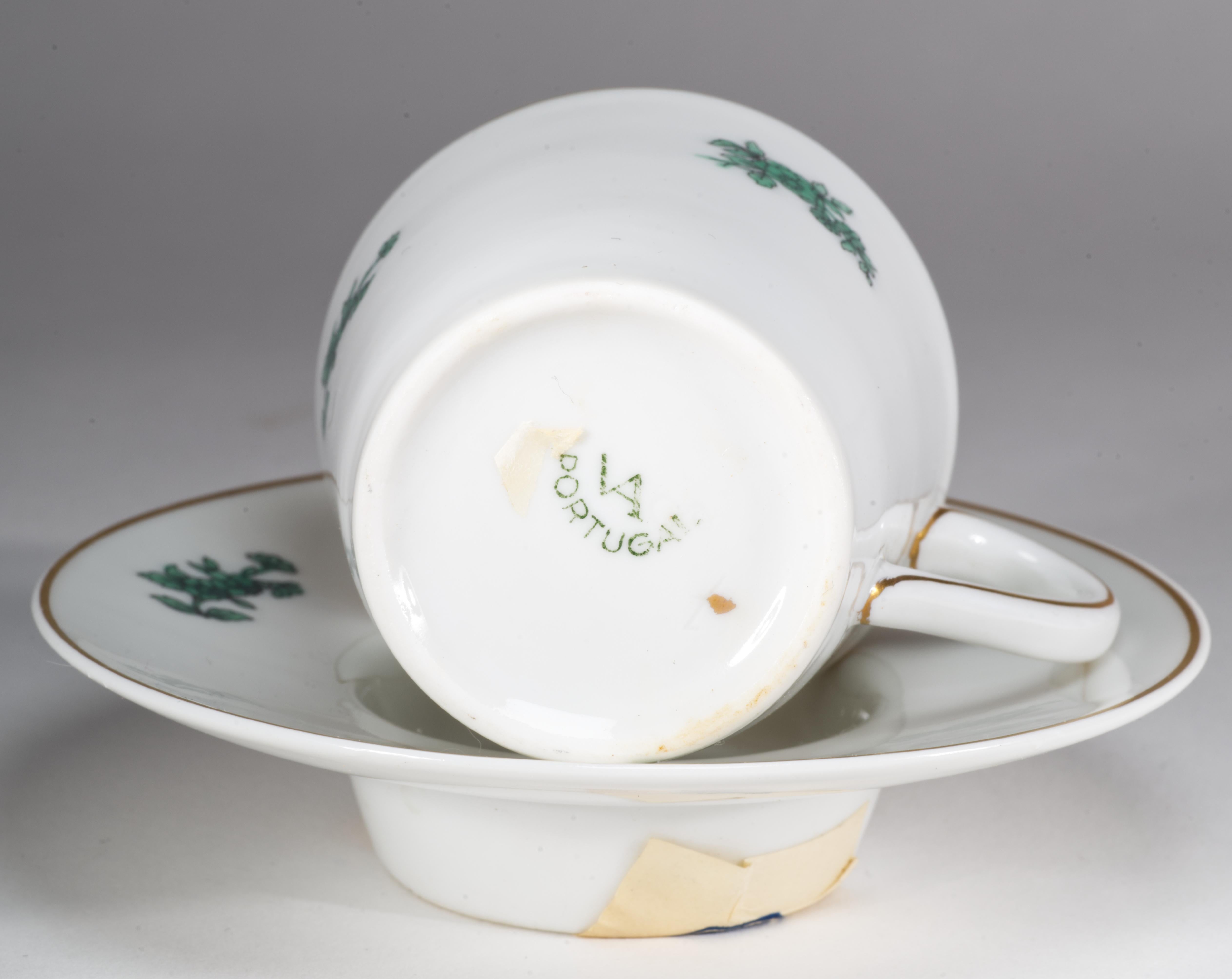 20th Century Vista Allegre Set of 8 Olivia Demitasse Cups and Saucers, 1950s, with Labels For Sale