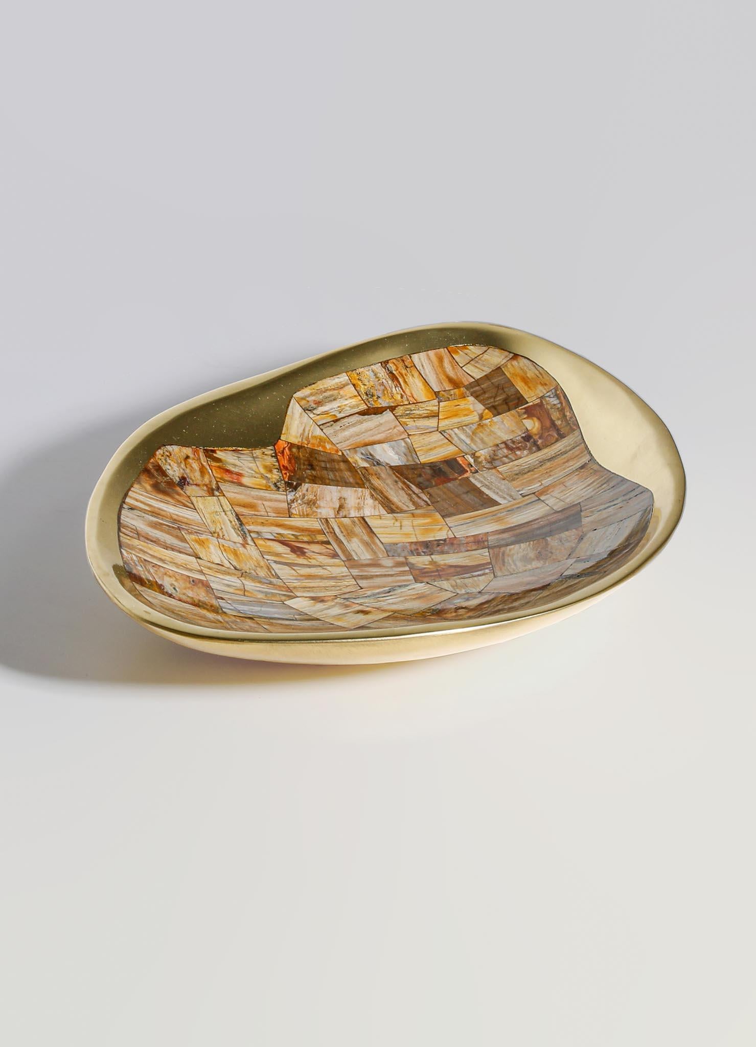Indiano Vista Bowl Medium in ottone e pietre semipreziose, Viya di Vikram Goyal in vendita