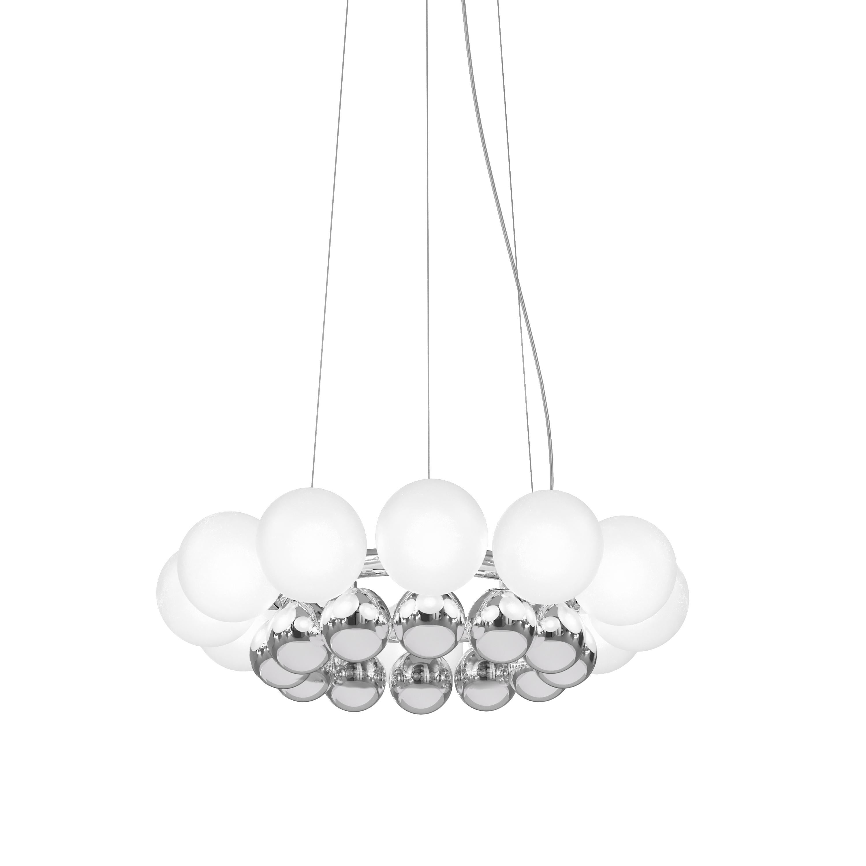 Vistosi 24-Perlen-Kronleuchter aus weißem Glas und Chromrahmen (Moderne) im Angebot