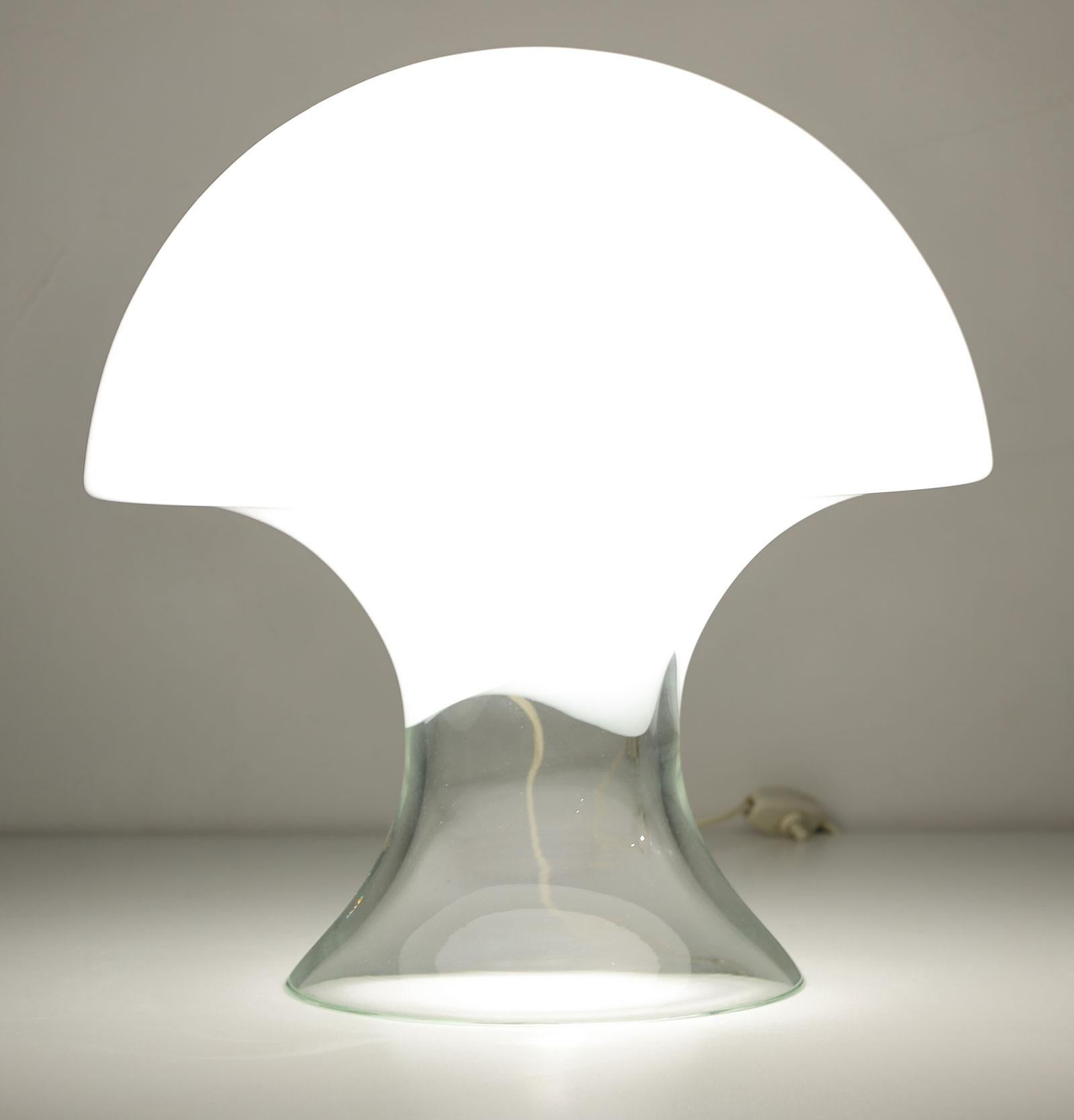 Vistosi Cumulus Table Lamp, 1970s In Good Condition For Sale In Dallas, TX