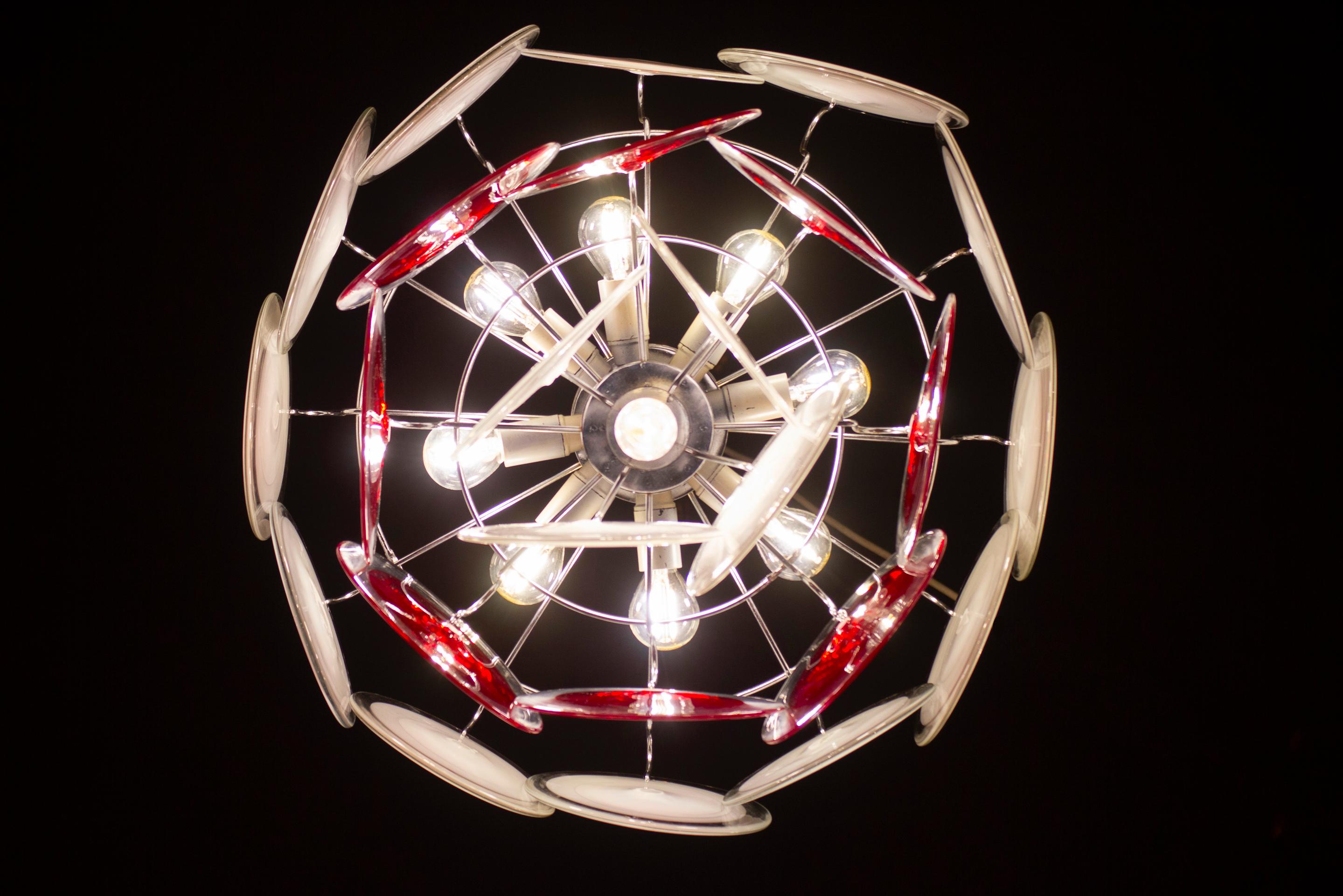 Blown Glass Vistosi Disc White and Red Murano Glass Chandelier, 1970s For Sale