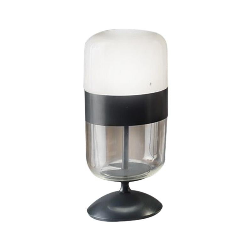 Im Angebot: Vistosi Futura Medium Tischlampe mit schwarzem Rahmen von Hangar Design Group, White (White and Crystal)