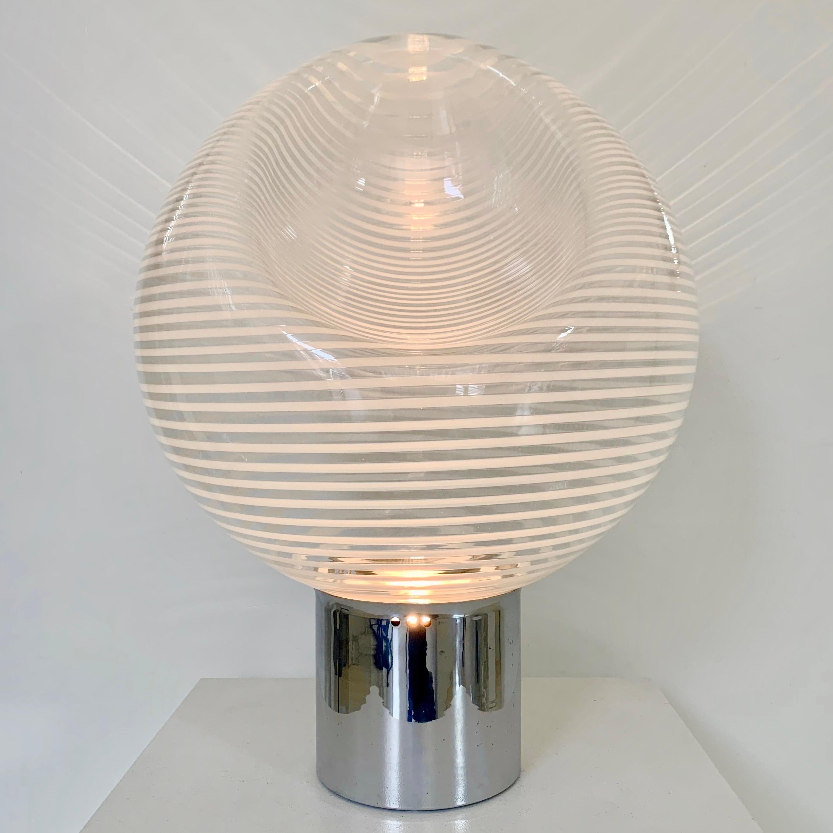 Italian Vistosi Glass Table Lamp, Corba model, circa 1960, Italy. For Sale