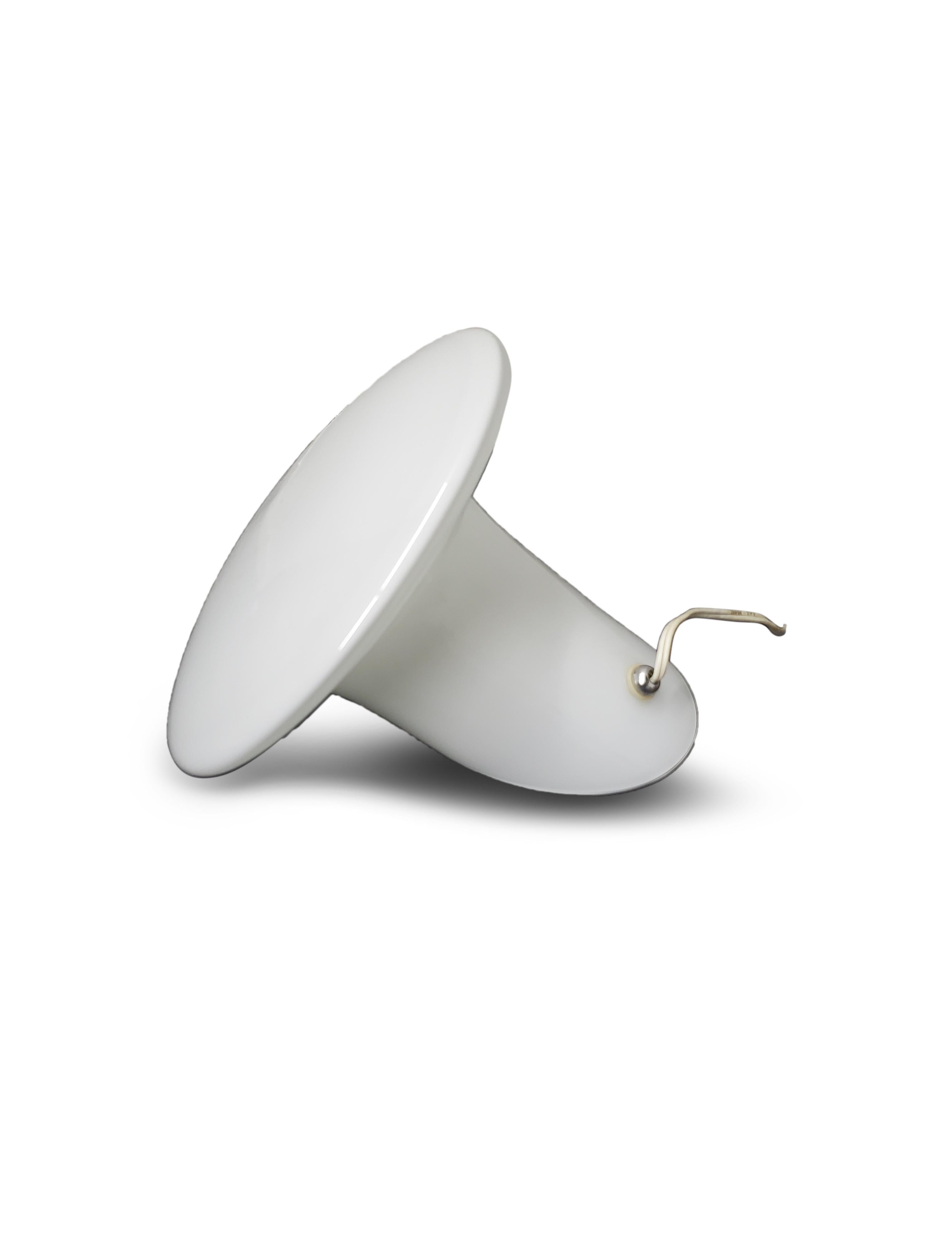 Vistosi Italian Murano White Opaline Glass Table Lamp For Sale 3