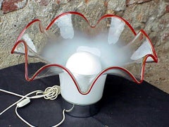 Lampe design italienne Vistosi en verre lattimo vintage des années 70