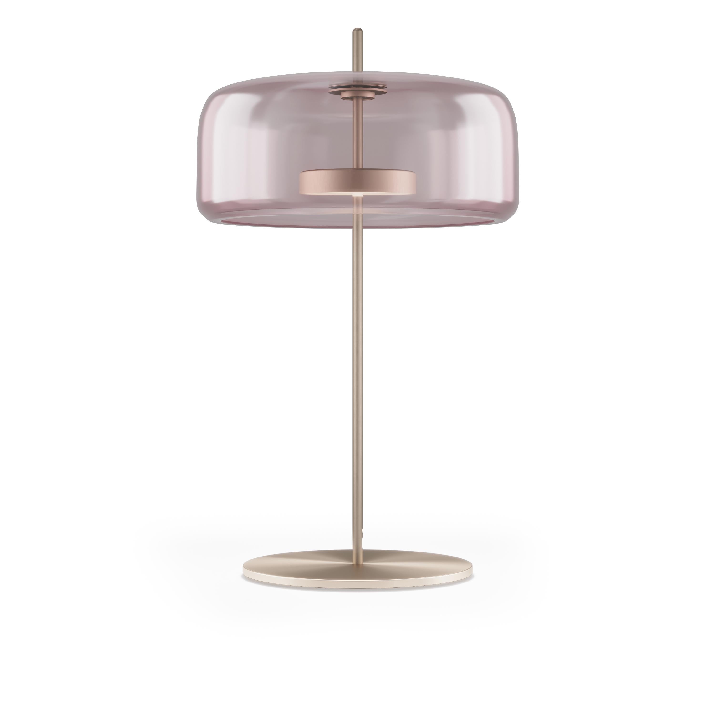 Modern Vistosi Jube Table Lamp in Light Amethyst Transparent Glass And Matt Gold Finish For Sale