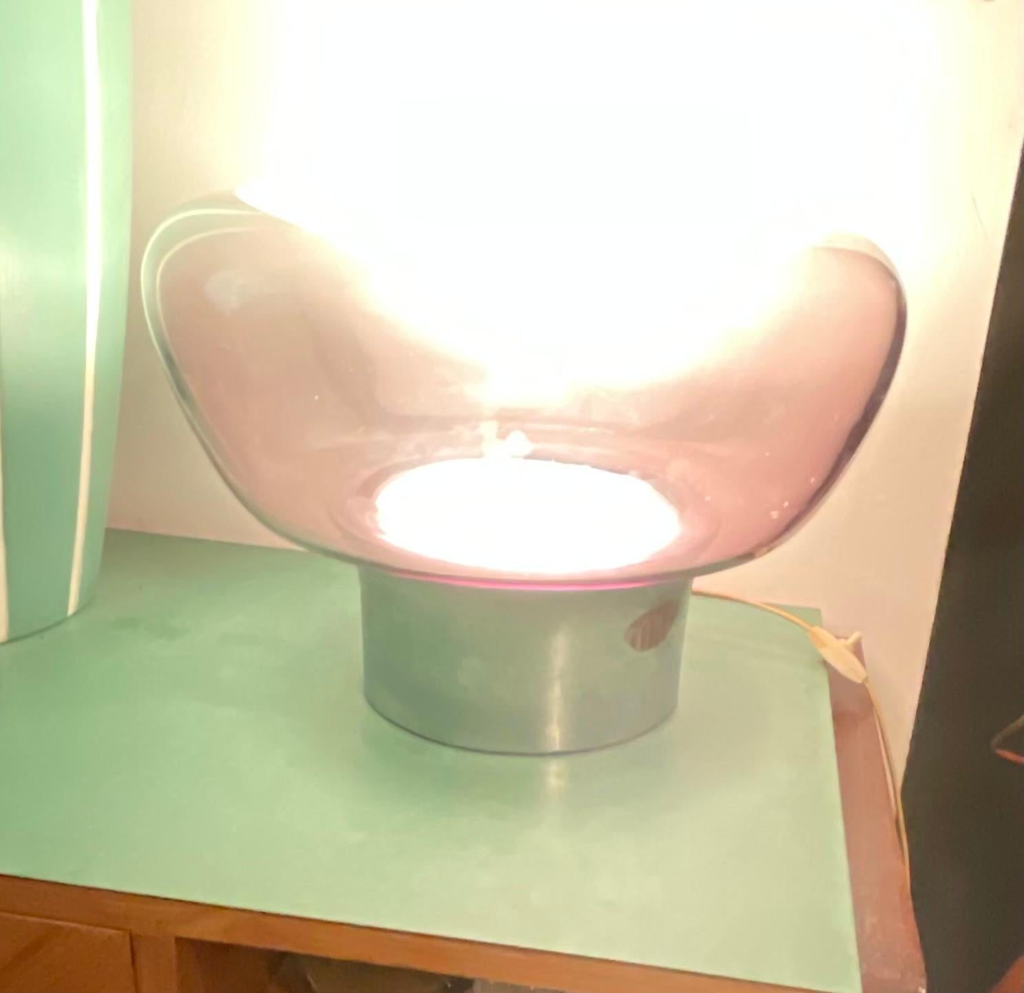 Italian VISTOSI- Lampe en verre de Murano et base en acier - Made in. Italie 1970 en vente